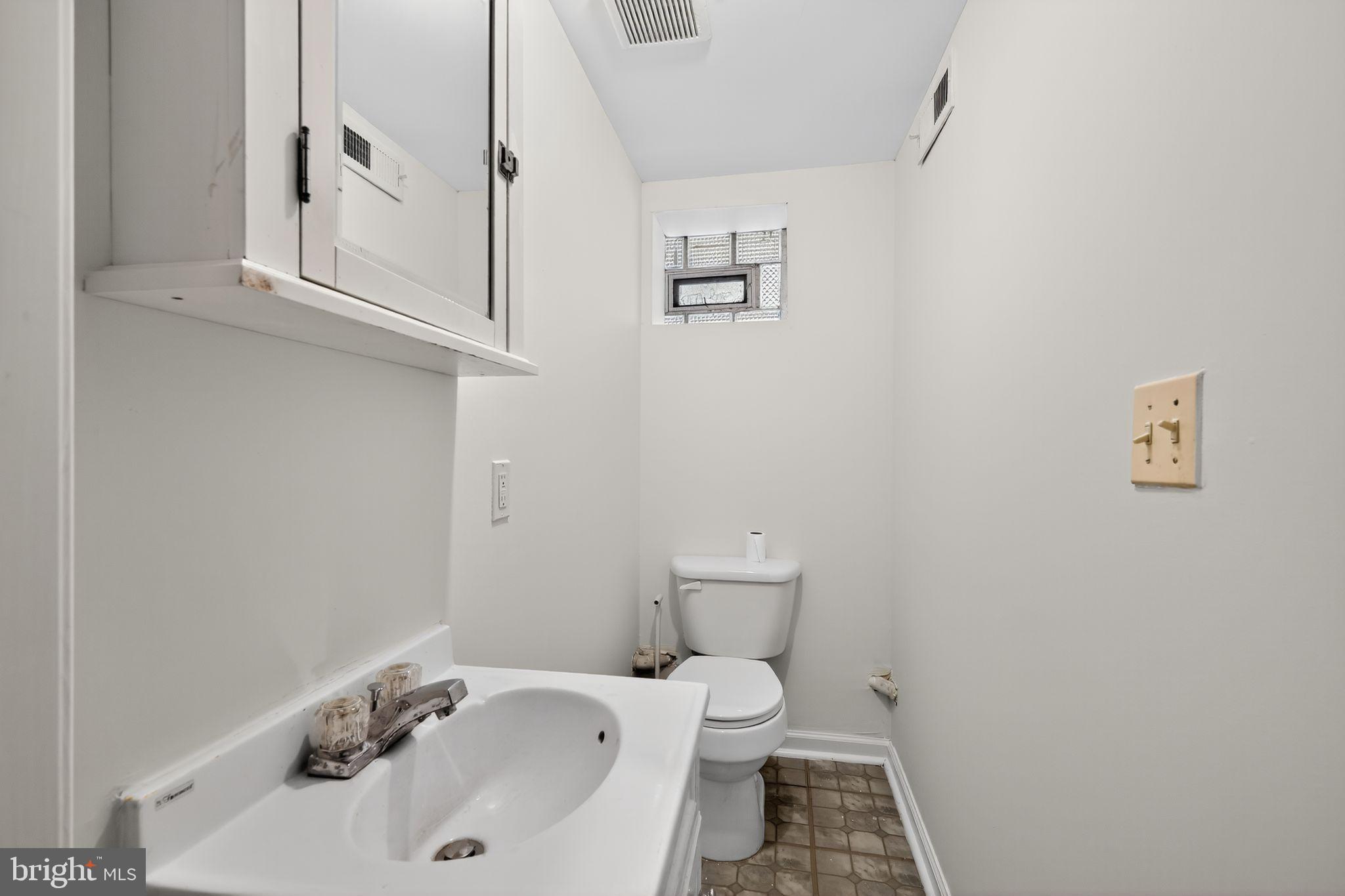 WINCHESTER - Residential