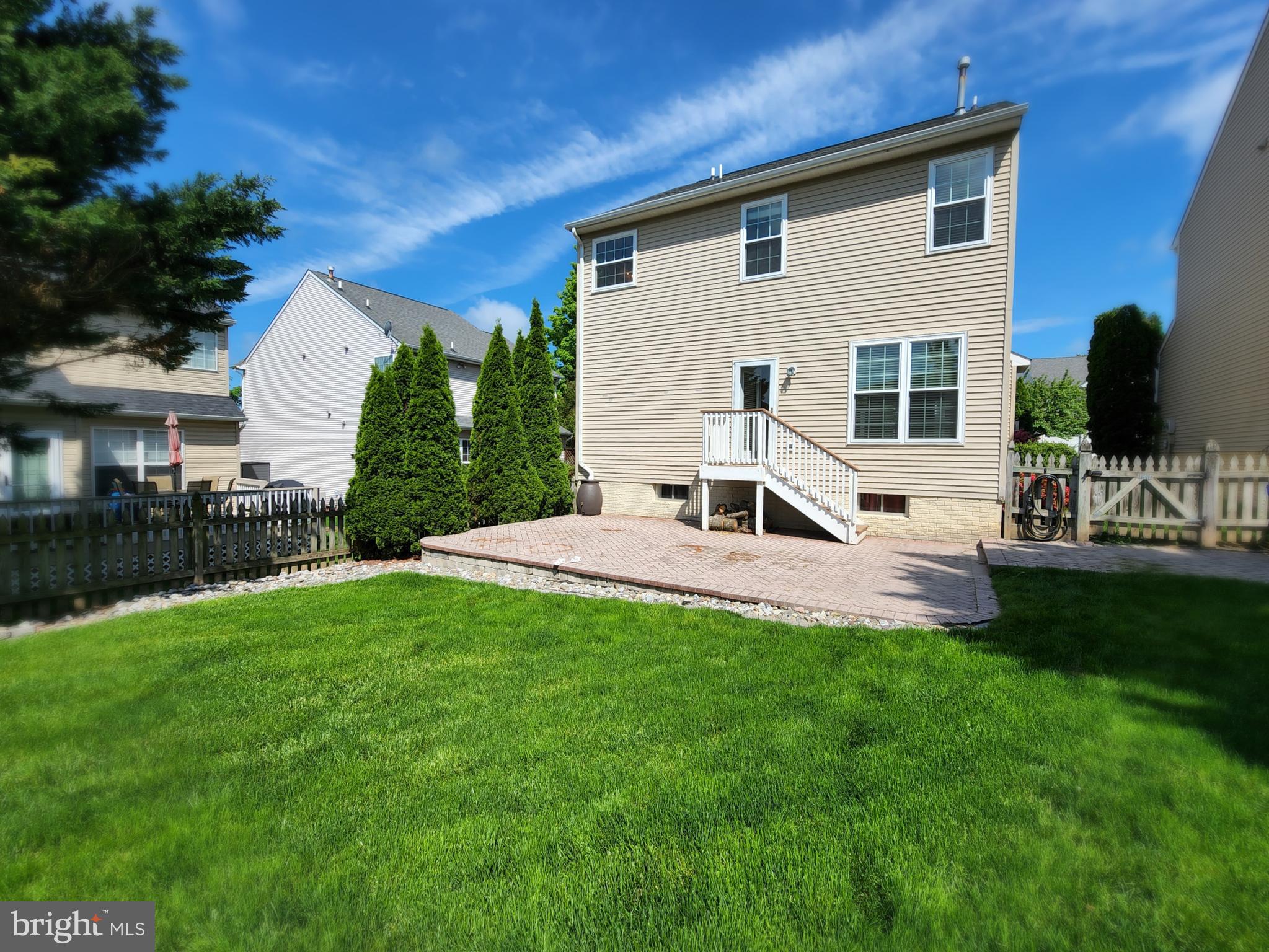 SPRING RIDGE - Residential