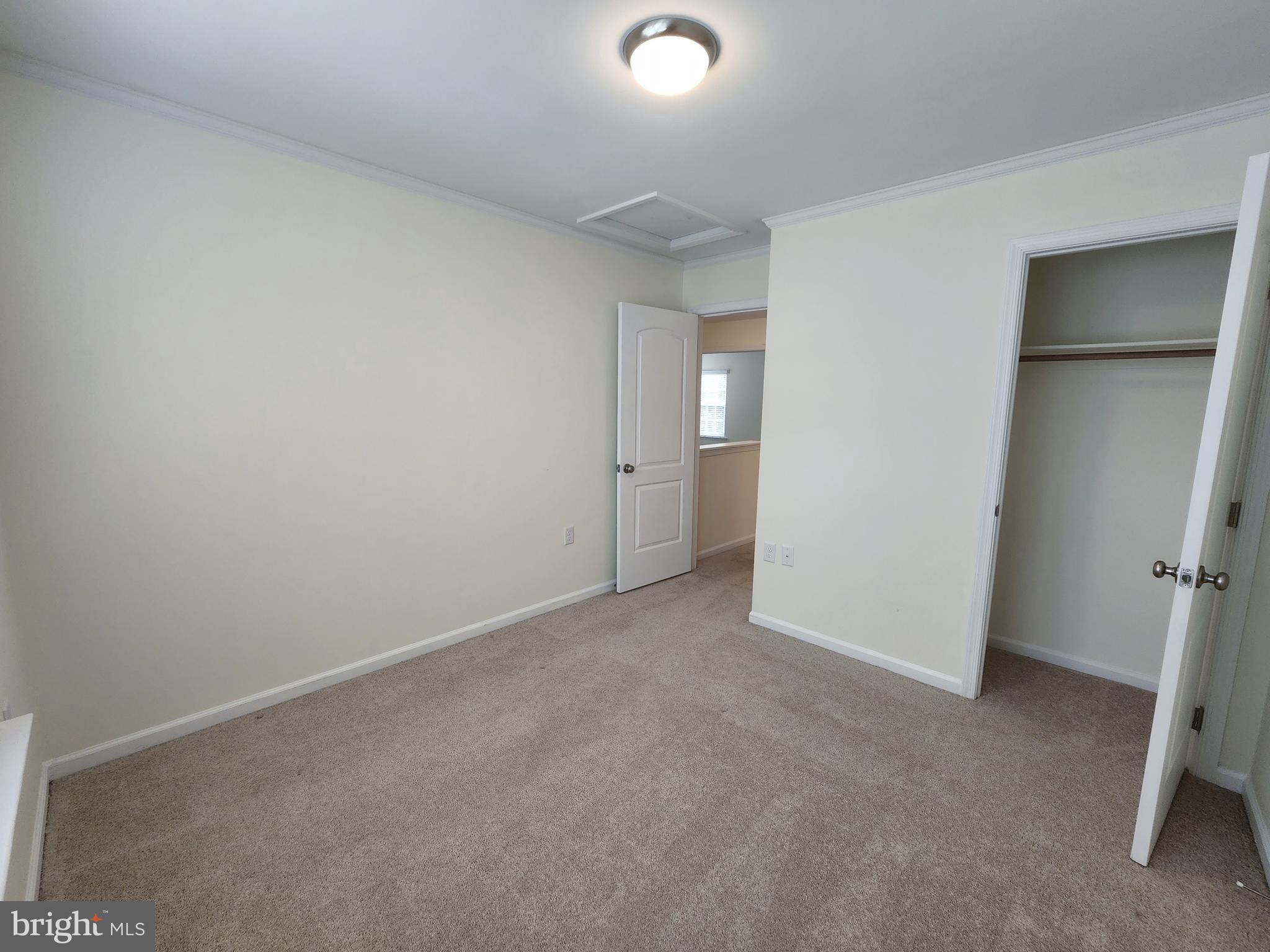 SPRING RIDGE - Residential