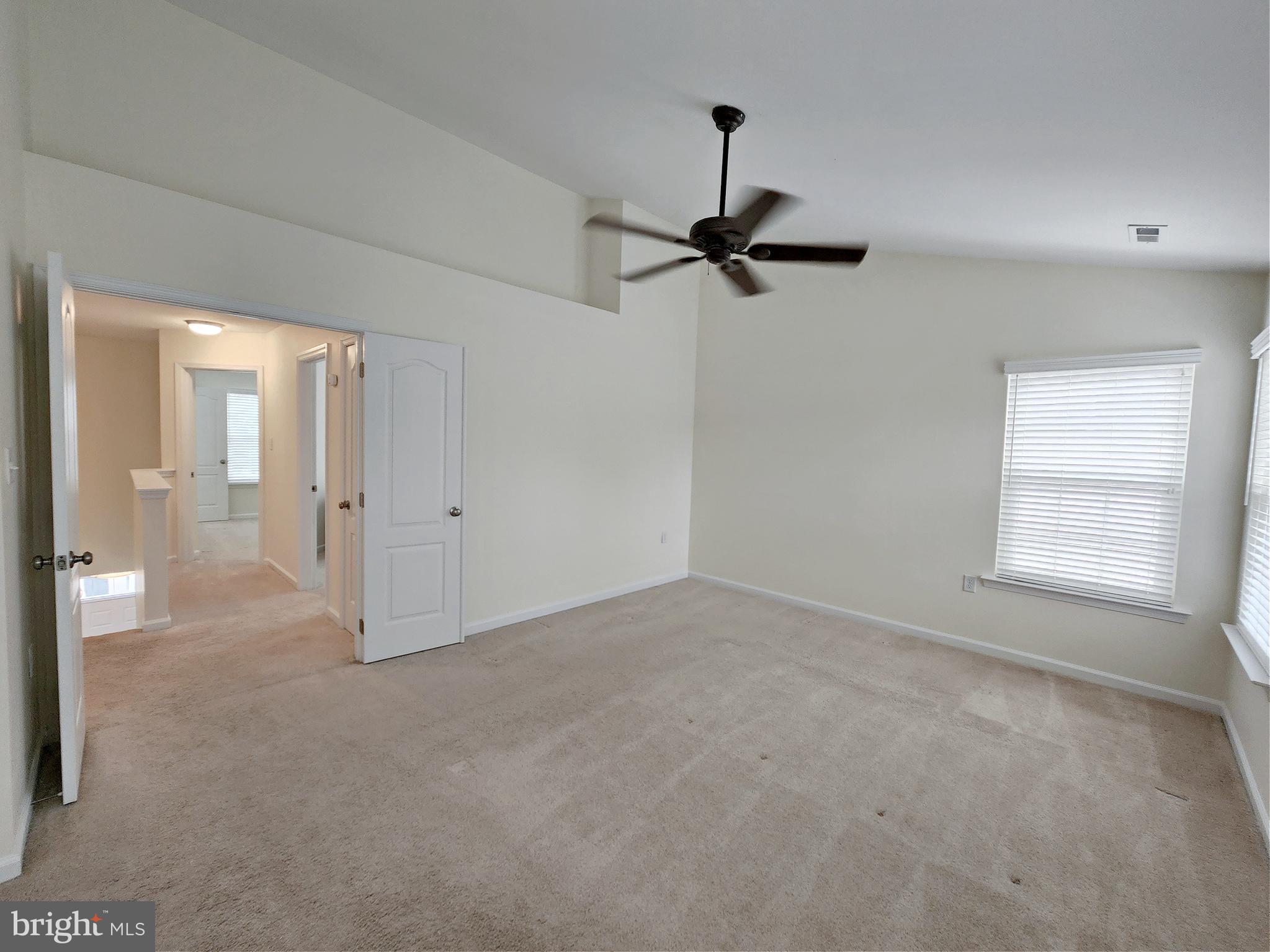 SPRING RIDGE - Residential