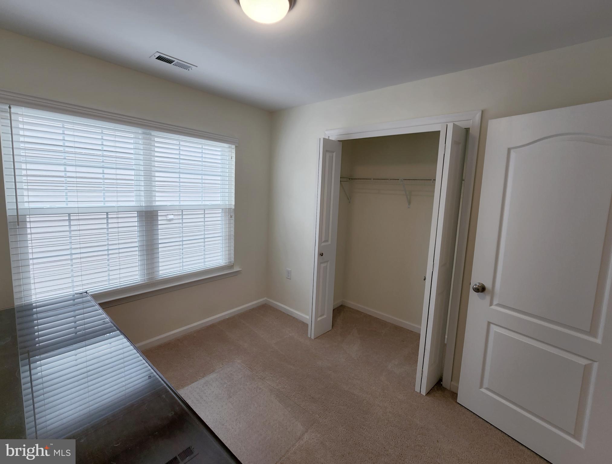 SPRING RIDGE - Residential