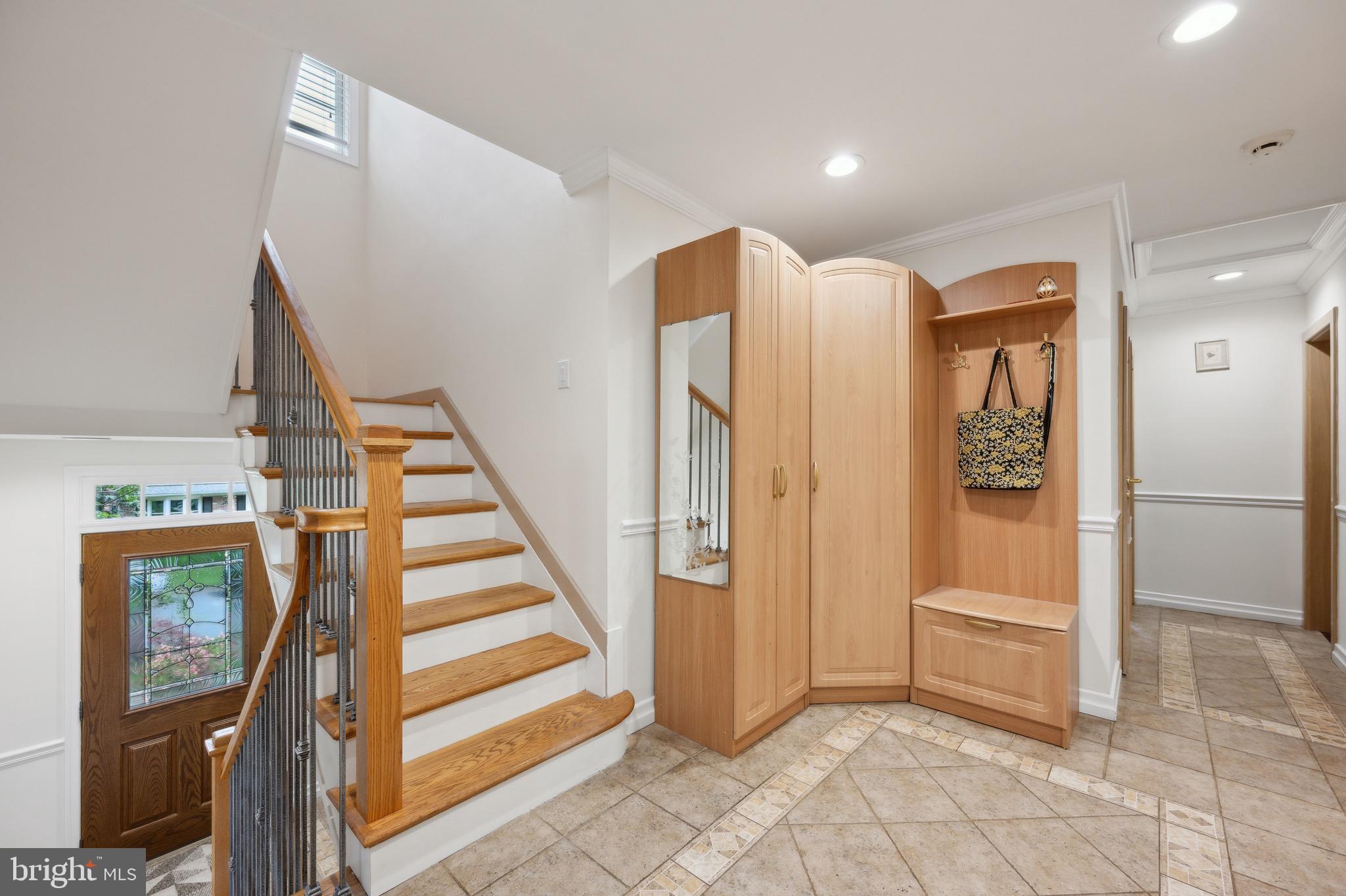 ALTA VISTA - Residential