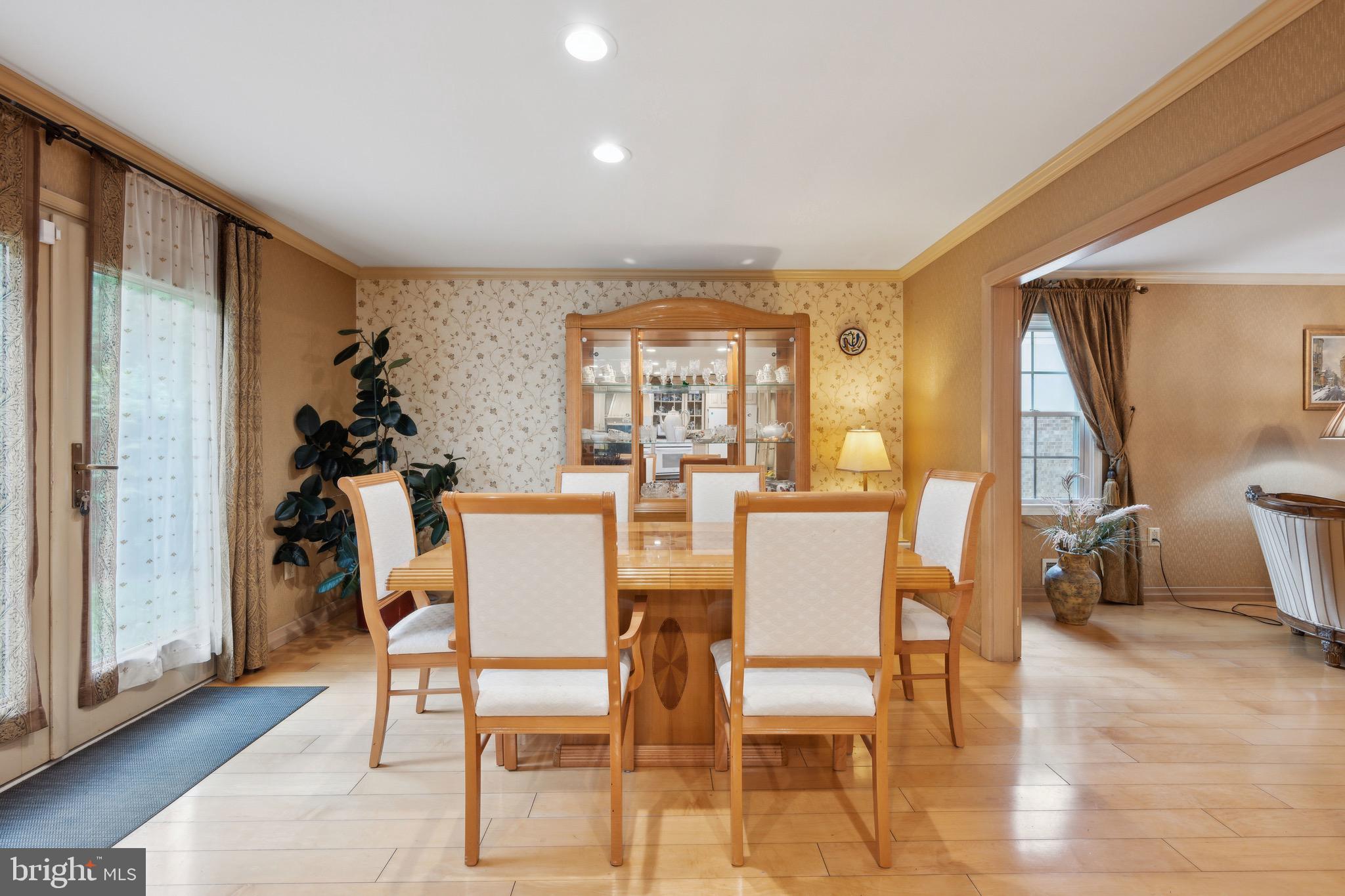ALTA VISTA - Residential