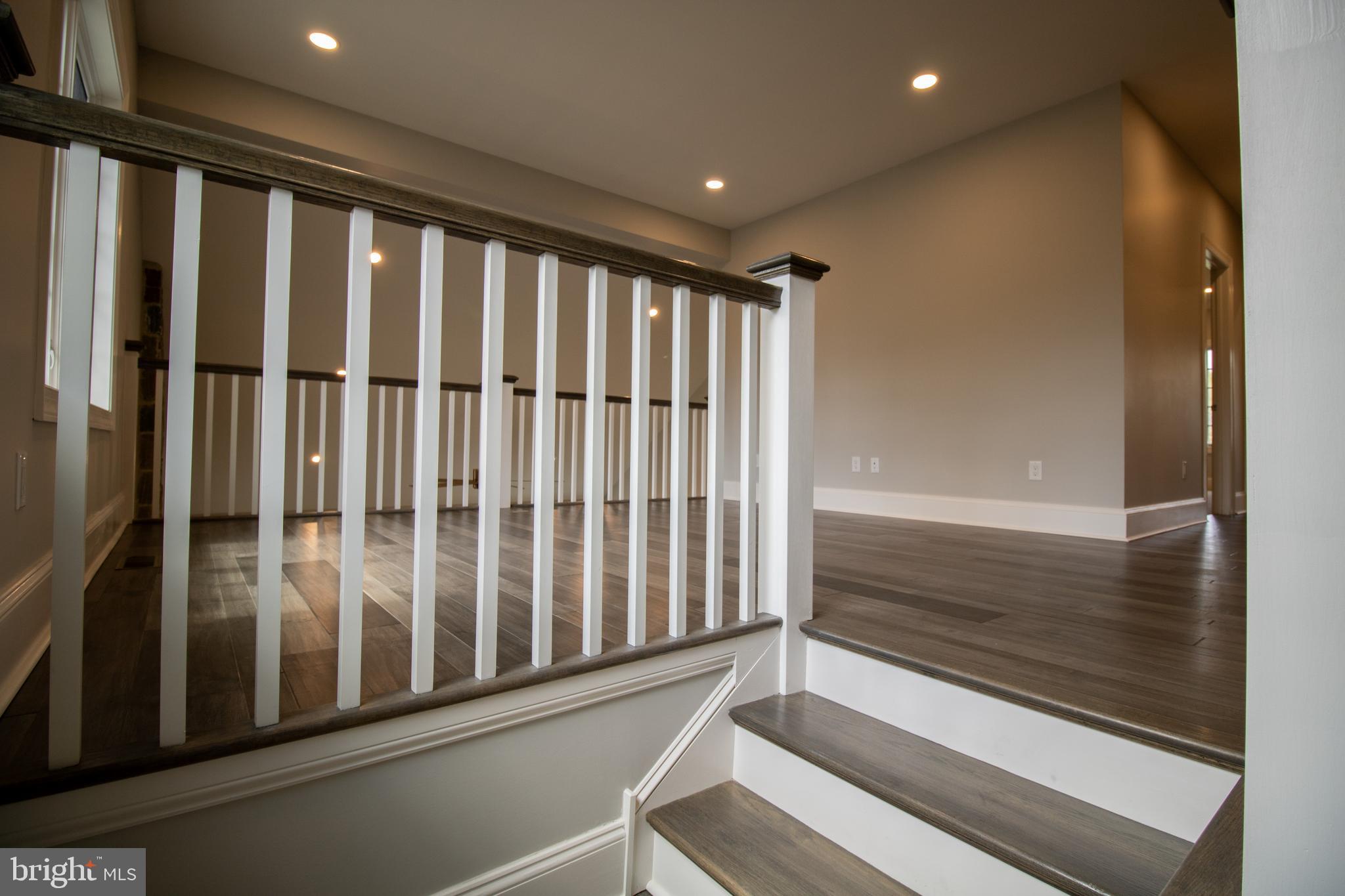COLUMBIA PLACE - Residential