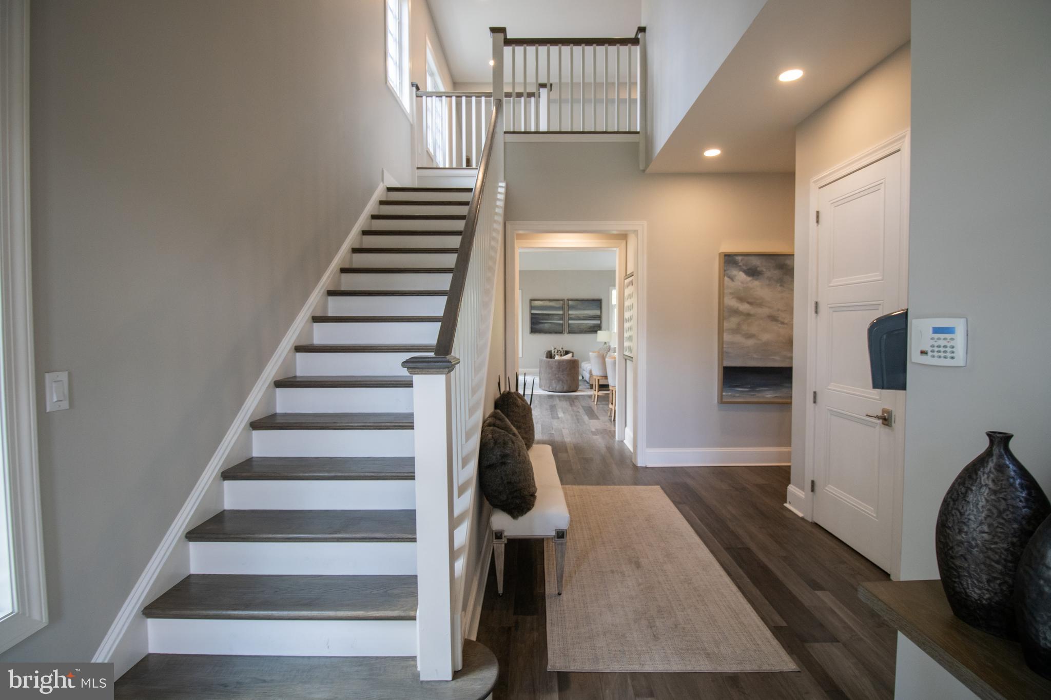 COLUMBIA PLACE - Residential