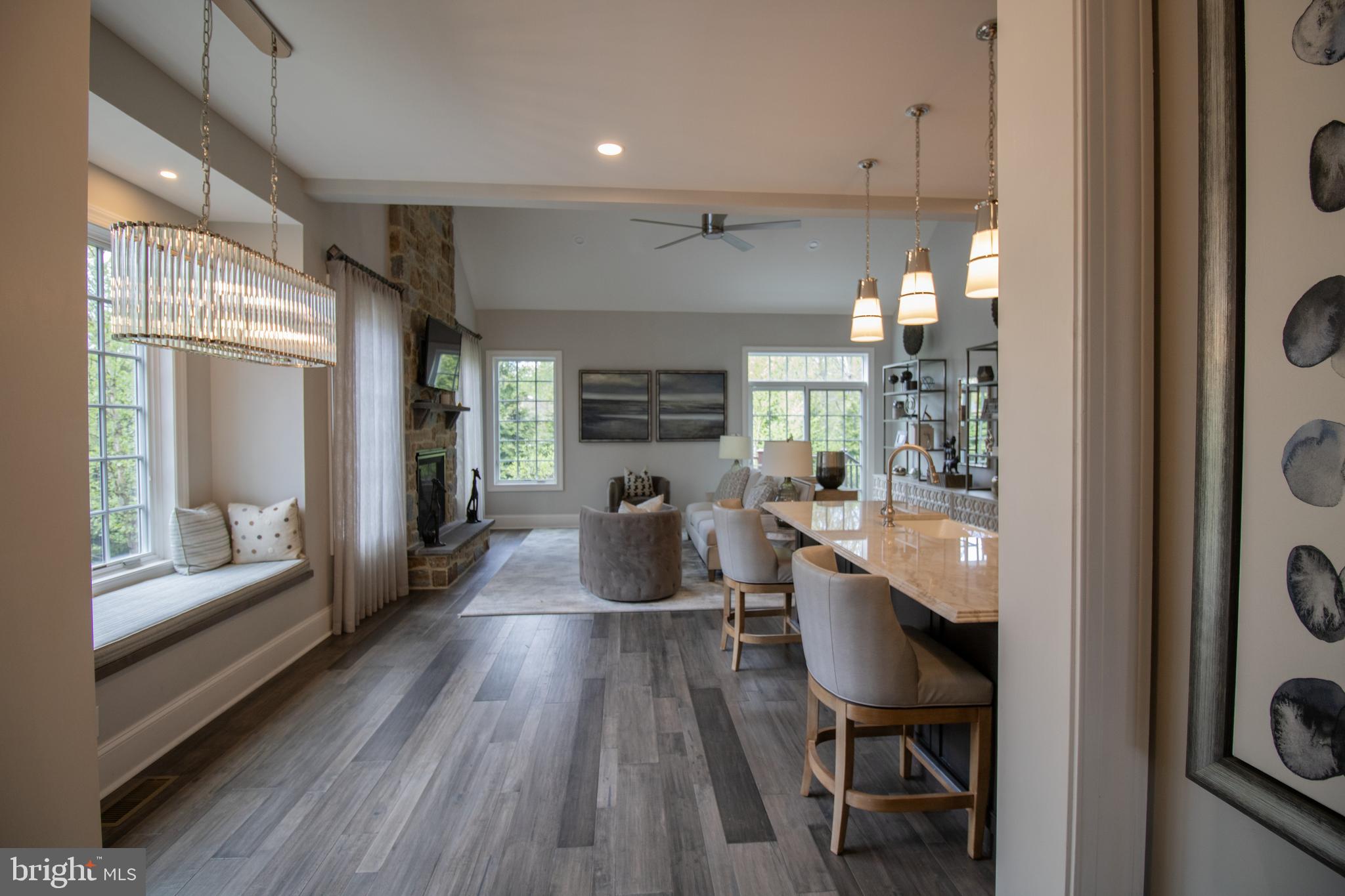 COLUMBIA PLACE - Residential