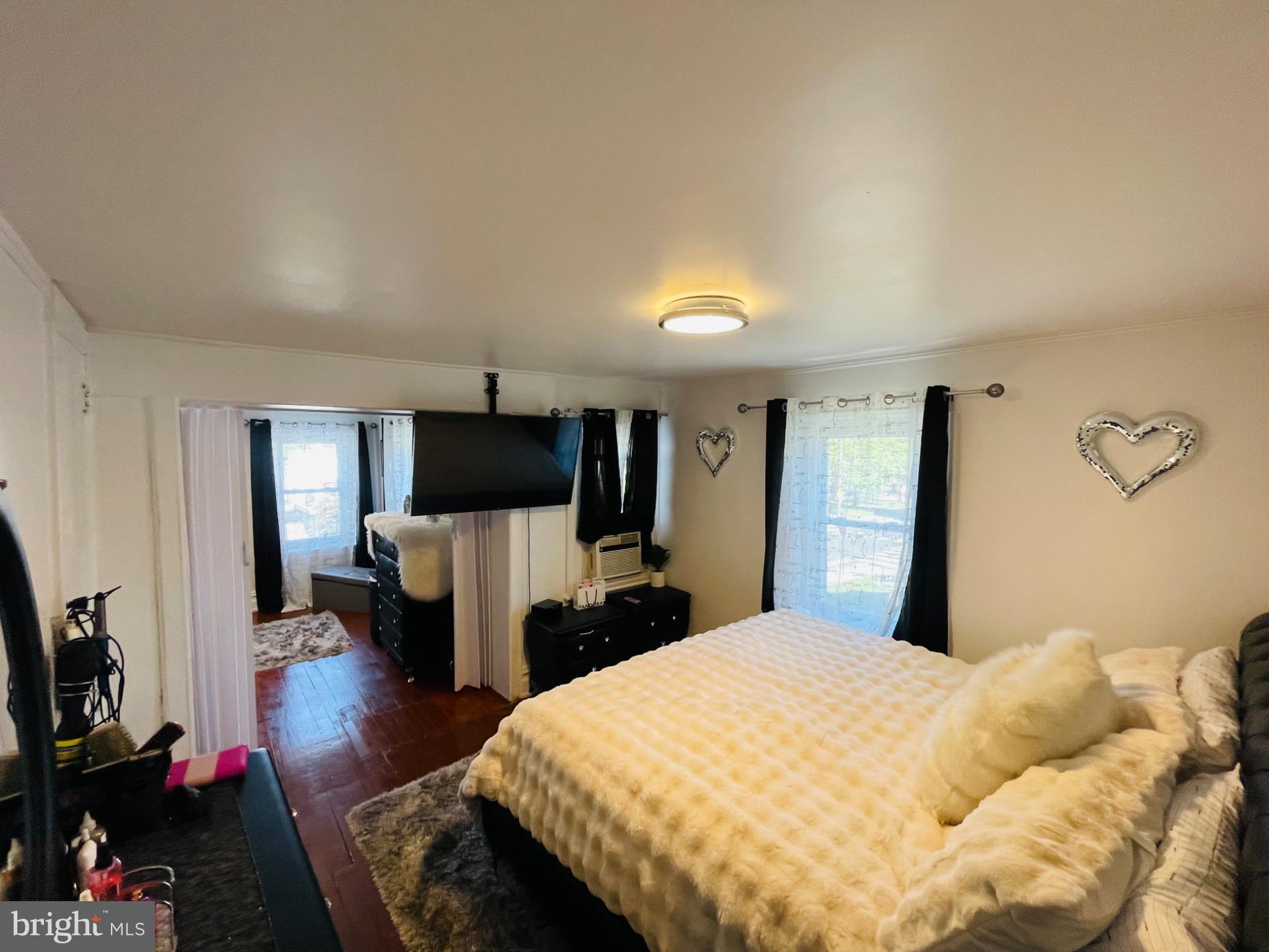 ALLENTOWN - Residential