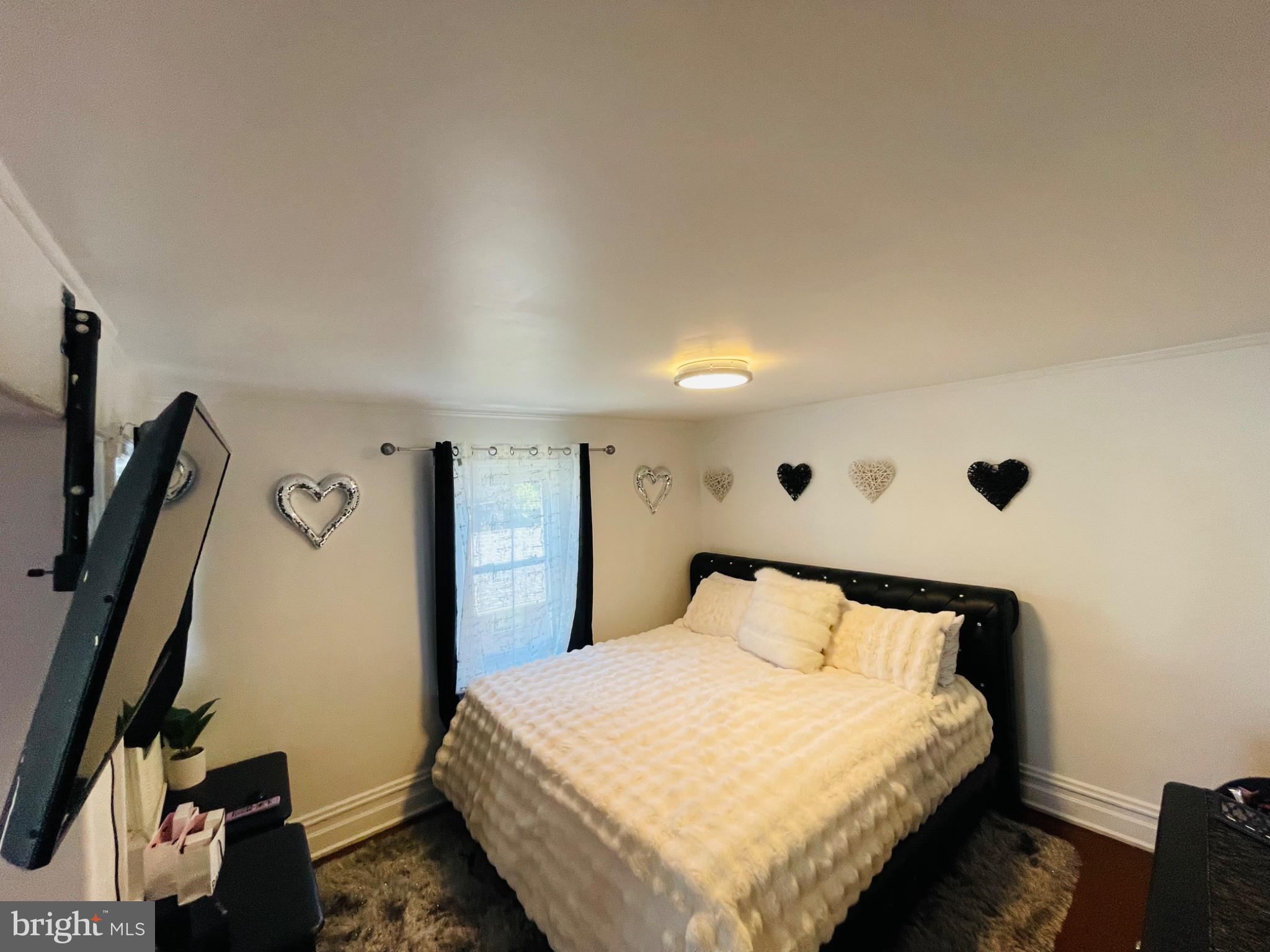 ALLENTOWN - Residential