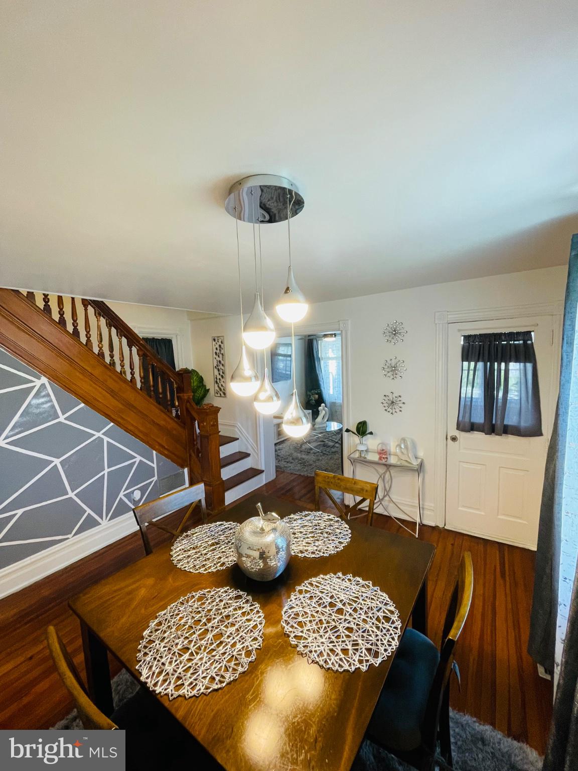 ALLENTOWN - Residential