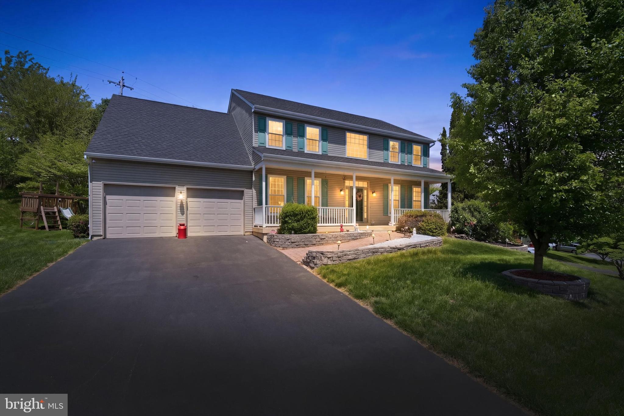 SOMERSET LAKE - Residential