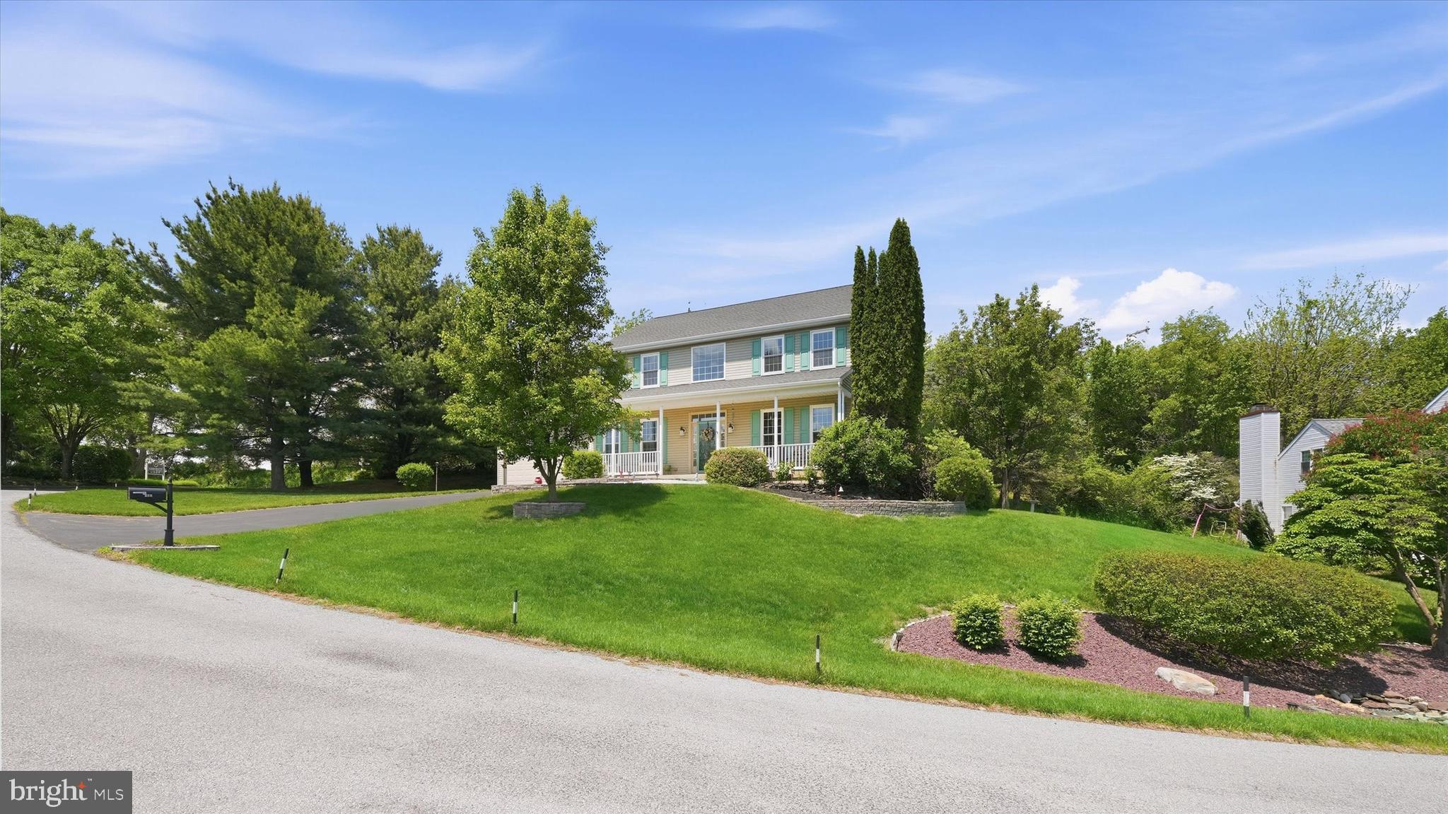 SOMERSET LAKE - Residential