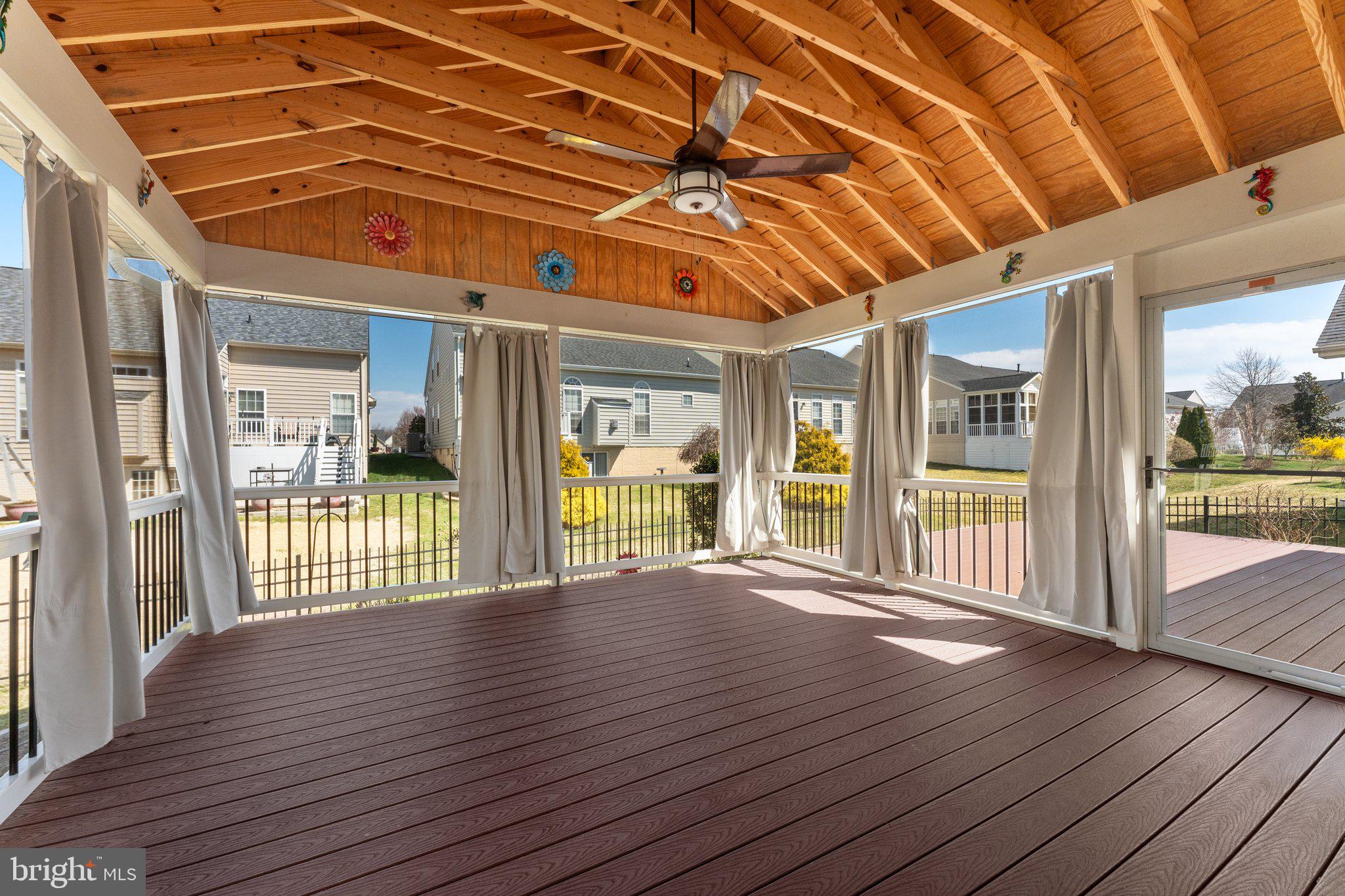 VIRGINIA HERITAGE AT LEE'S PARK - Residential