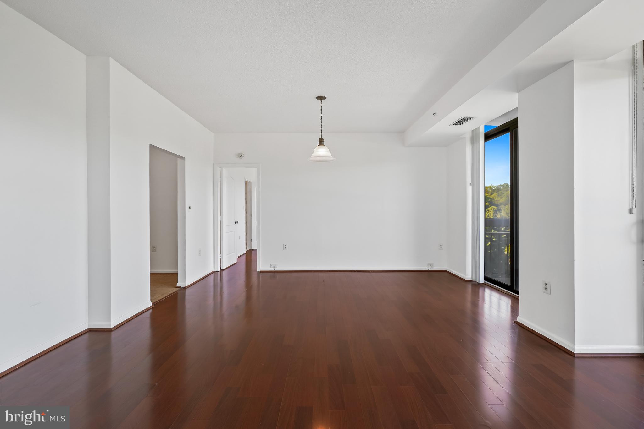 RENAISSANCE - Residential