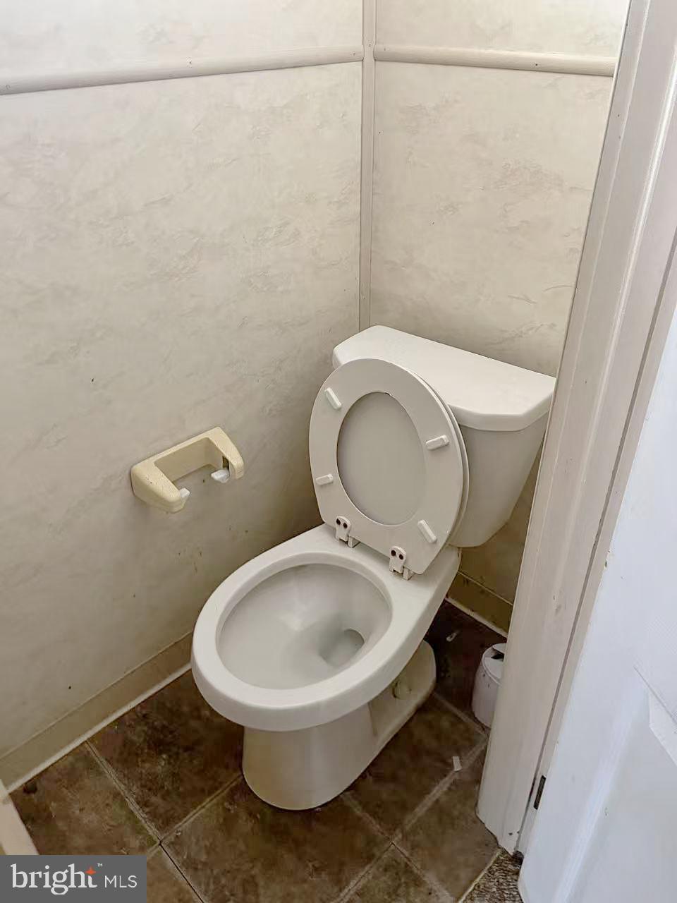 PHILADELPHIA (NORTHEAST) - Residential