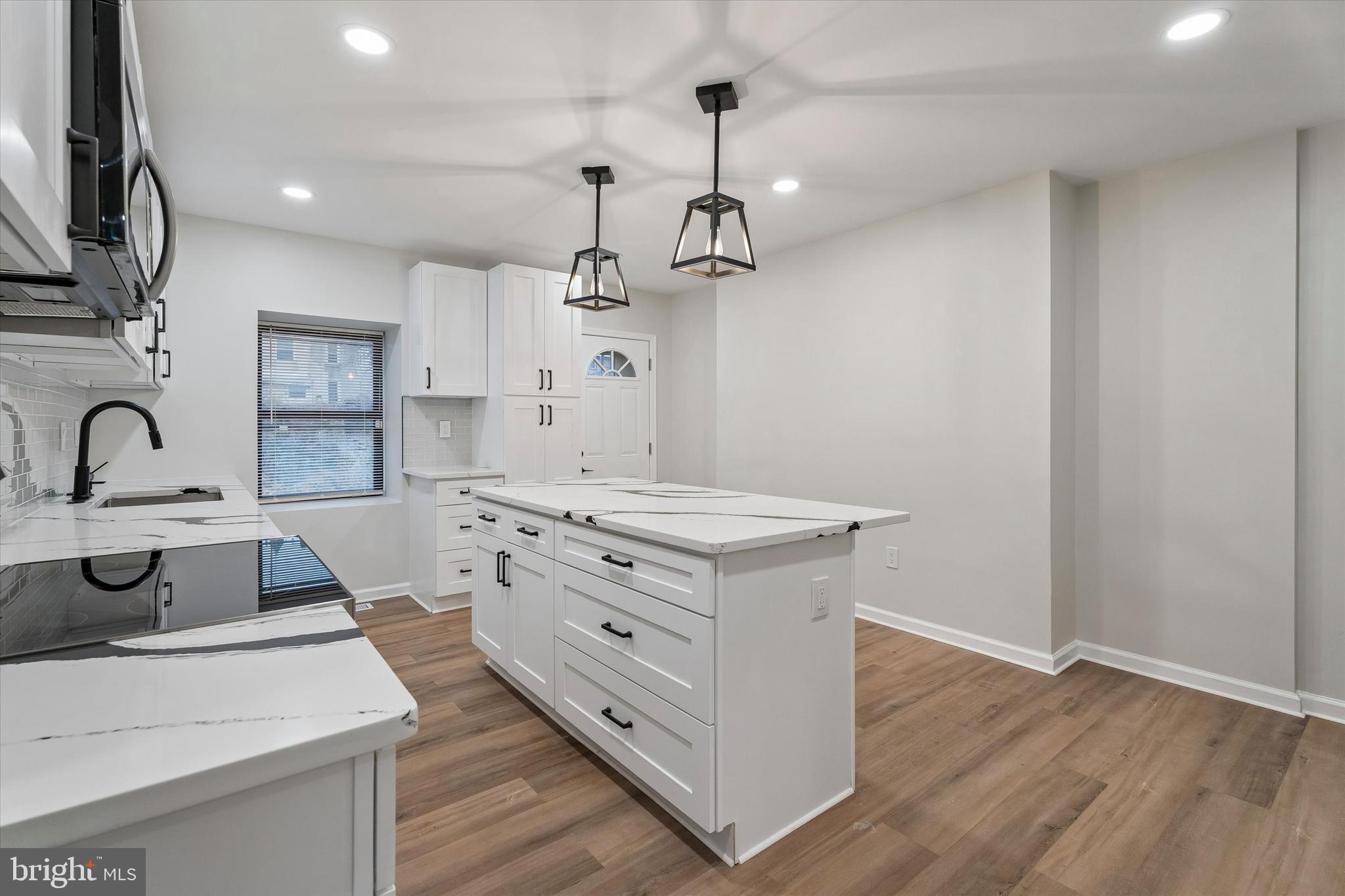 MANAYUNK - Residential