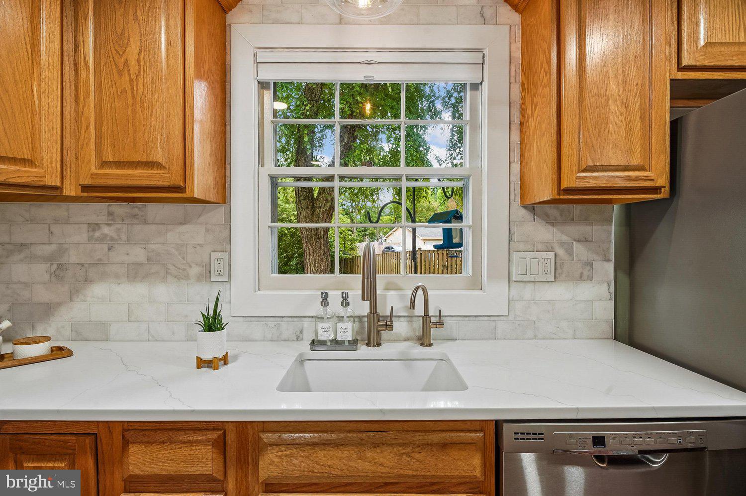 CROFTON MEADOWS - Residential