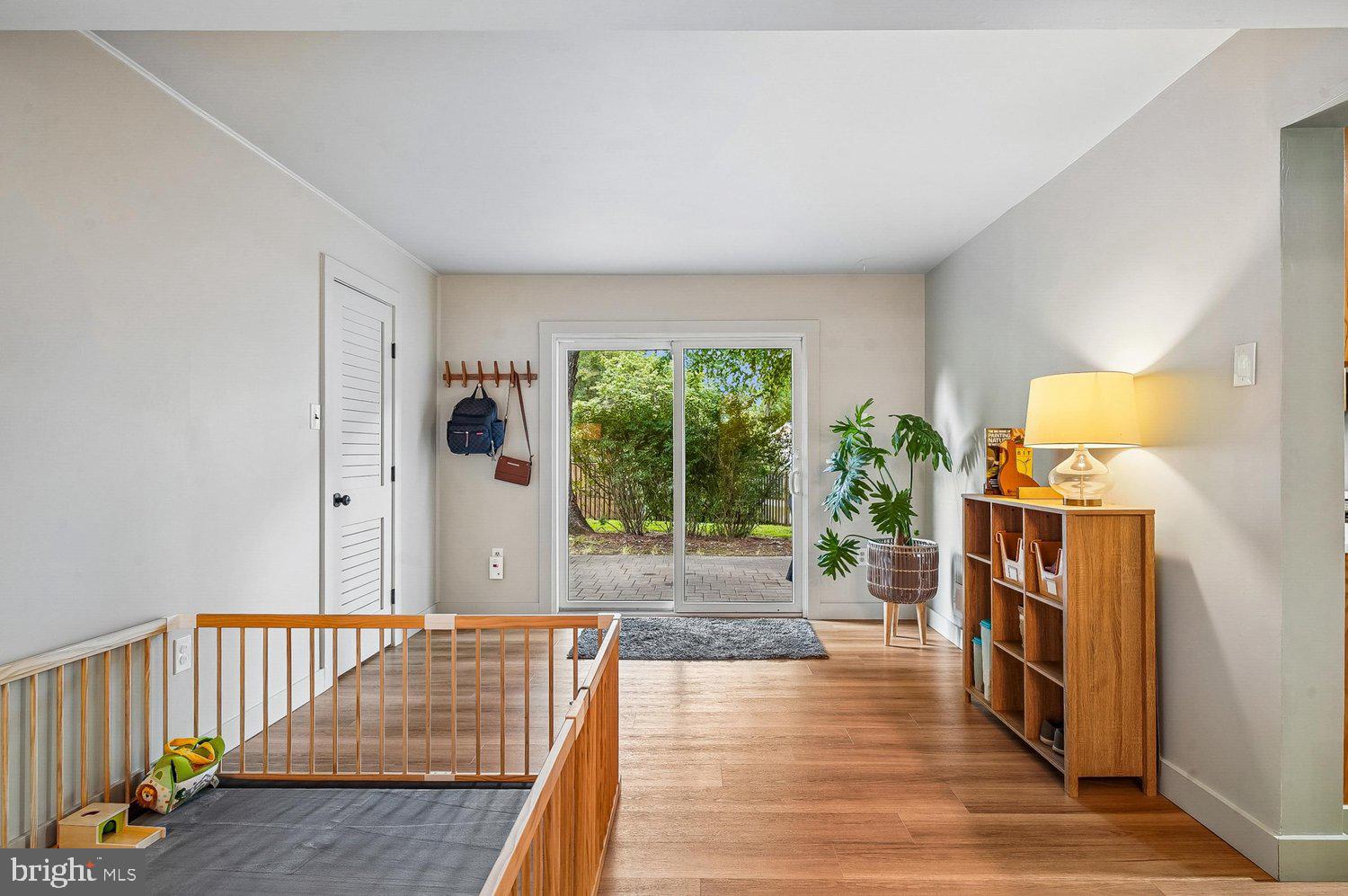 CROFTON MEADOWS - Residential