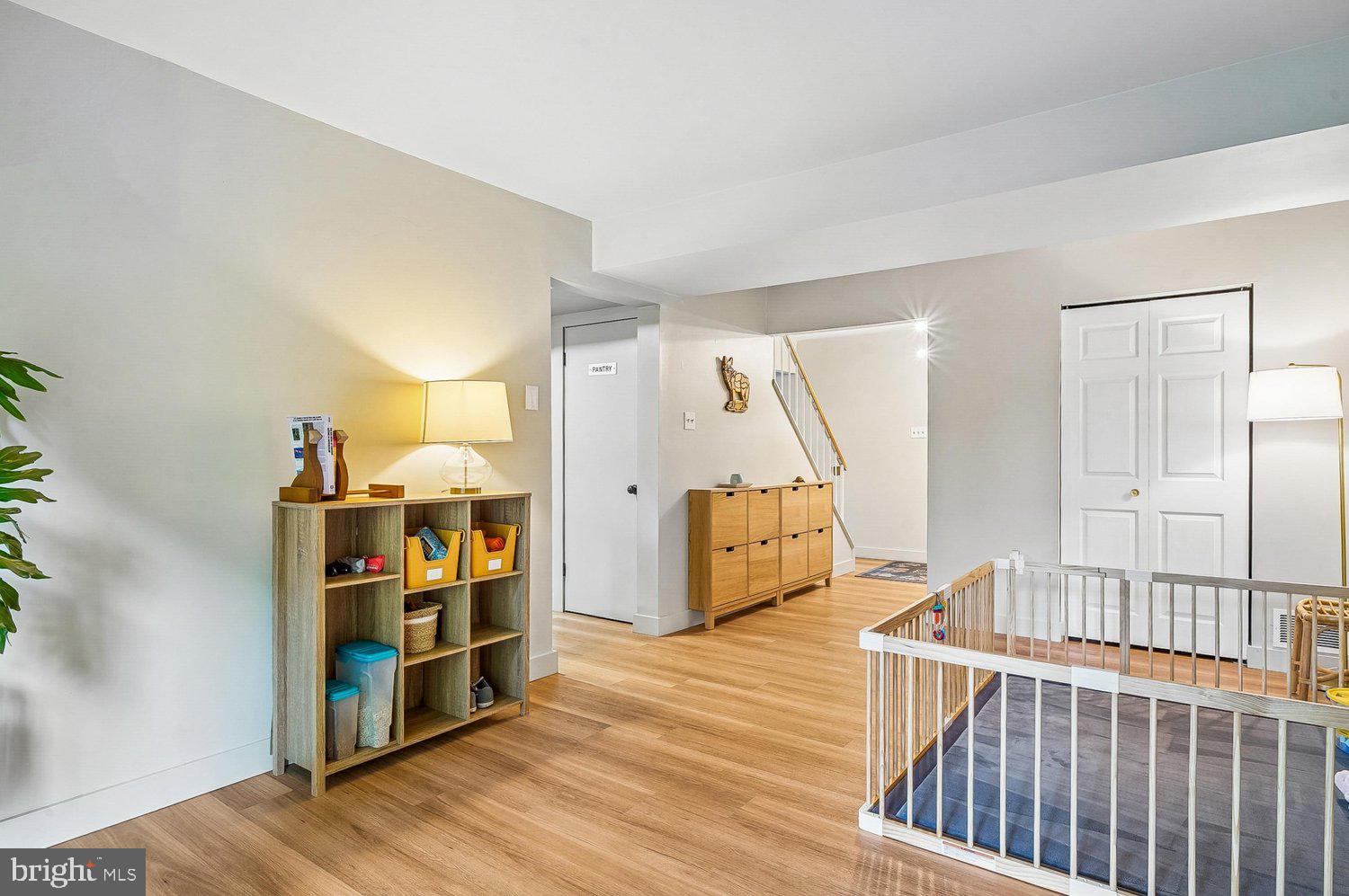 CROFTON MEADOWS - Residential