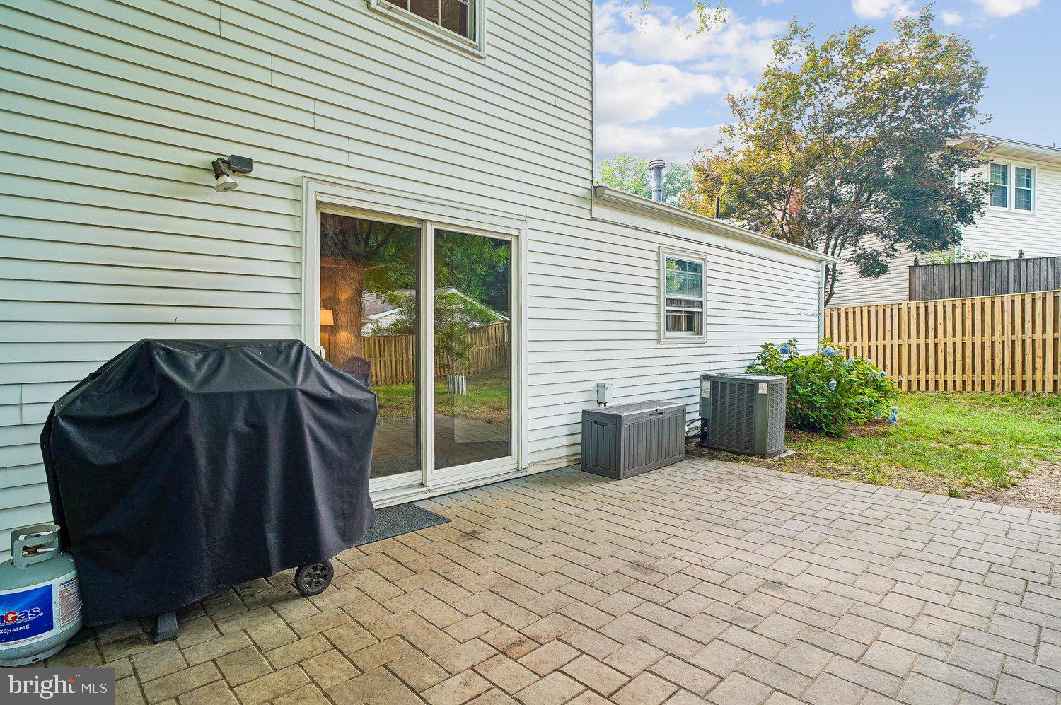 CROFTON MEADOWS - Residential