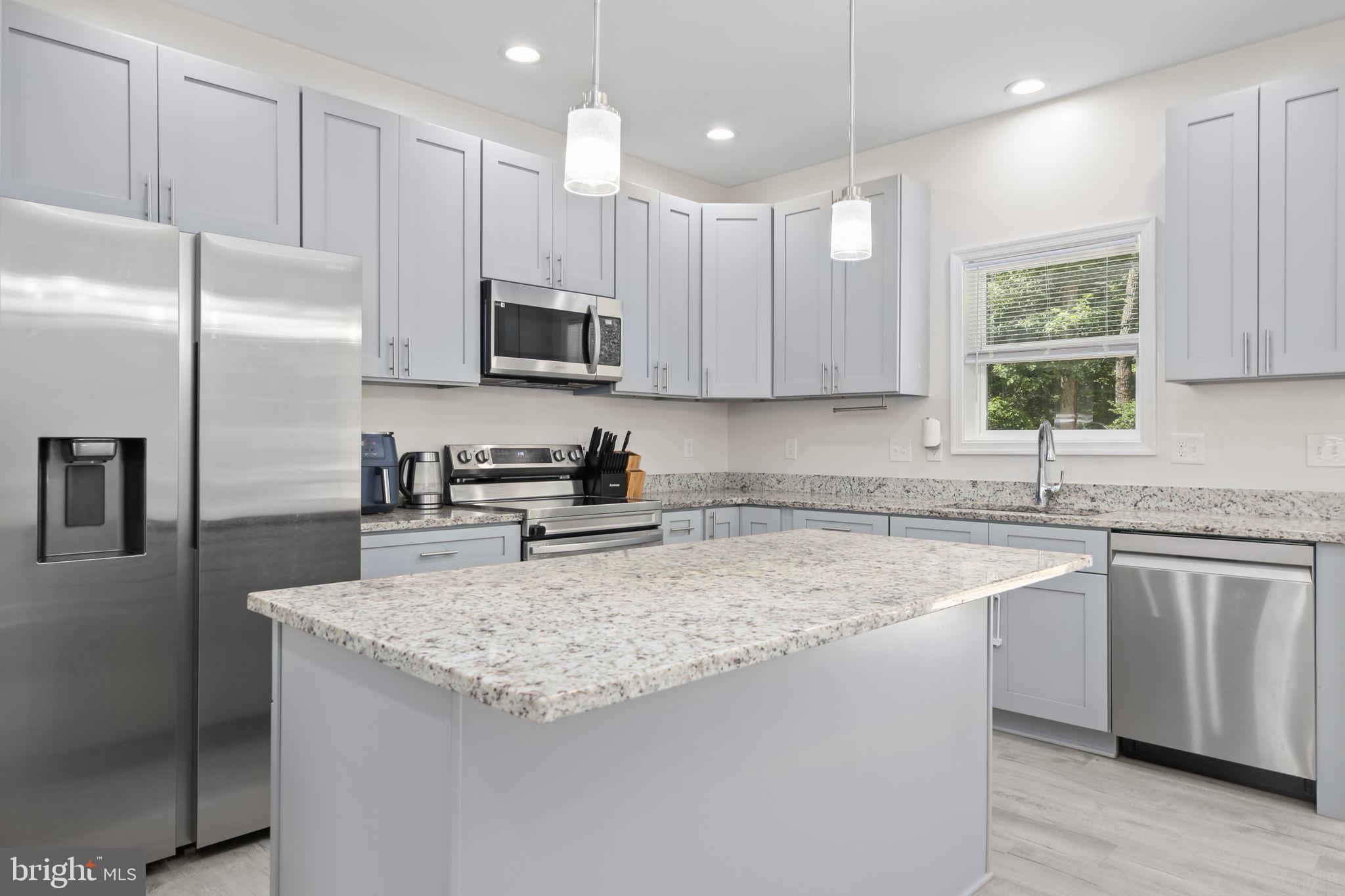 PLACID BAY ESTATES - Residential