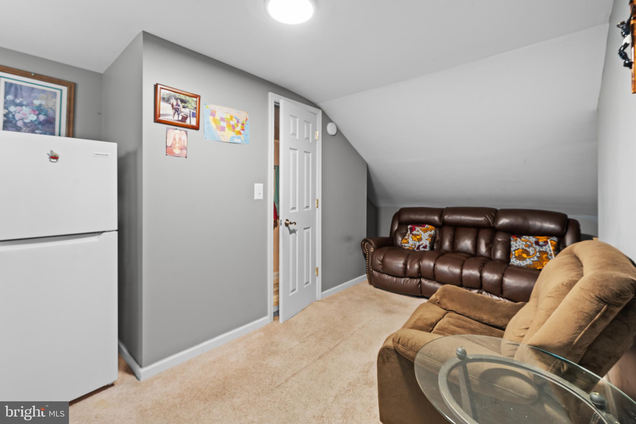 LANGLEY PARK - Residential