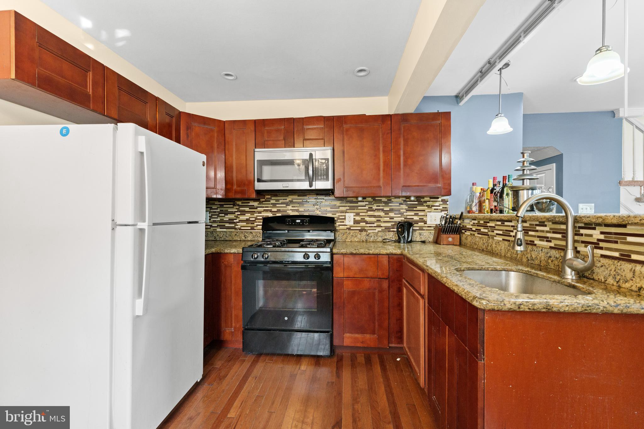 LANGLEY PARK - Residential