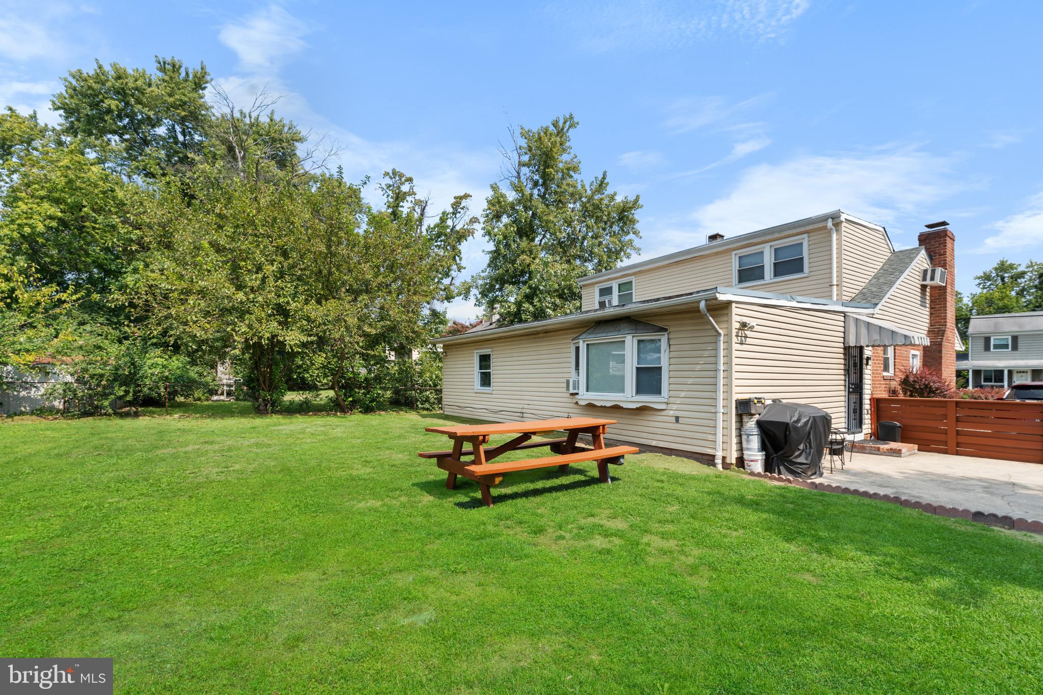 LANGLEY PARK - Residential