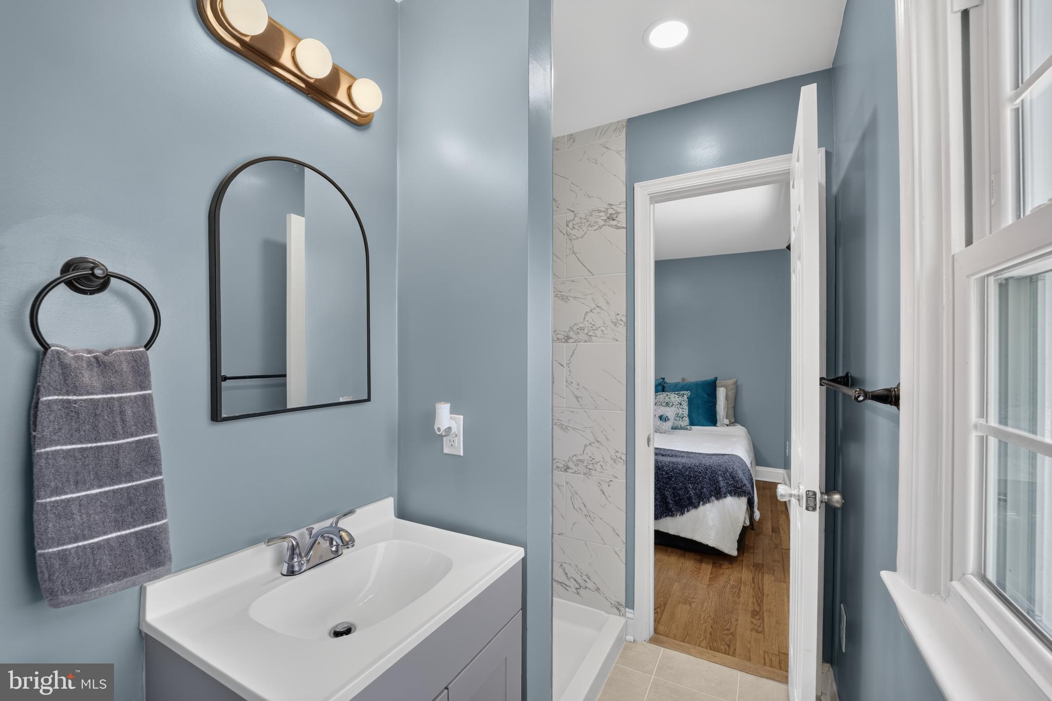 SKYLINE-4TH ADDN - Residential