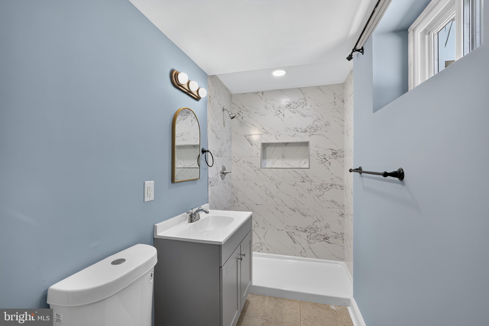 SKYLINE-4TH ADDN - Residential