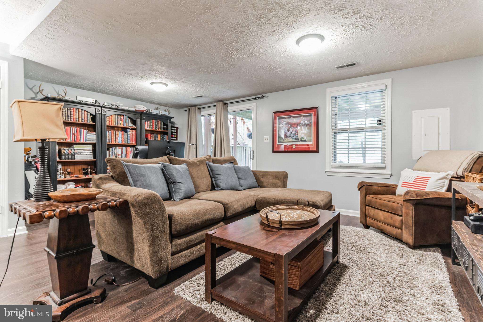 TANGLEWOOD - Residential