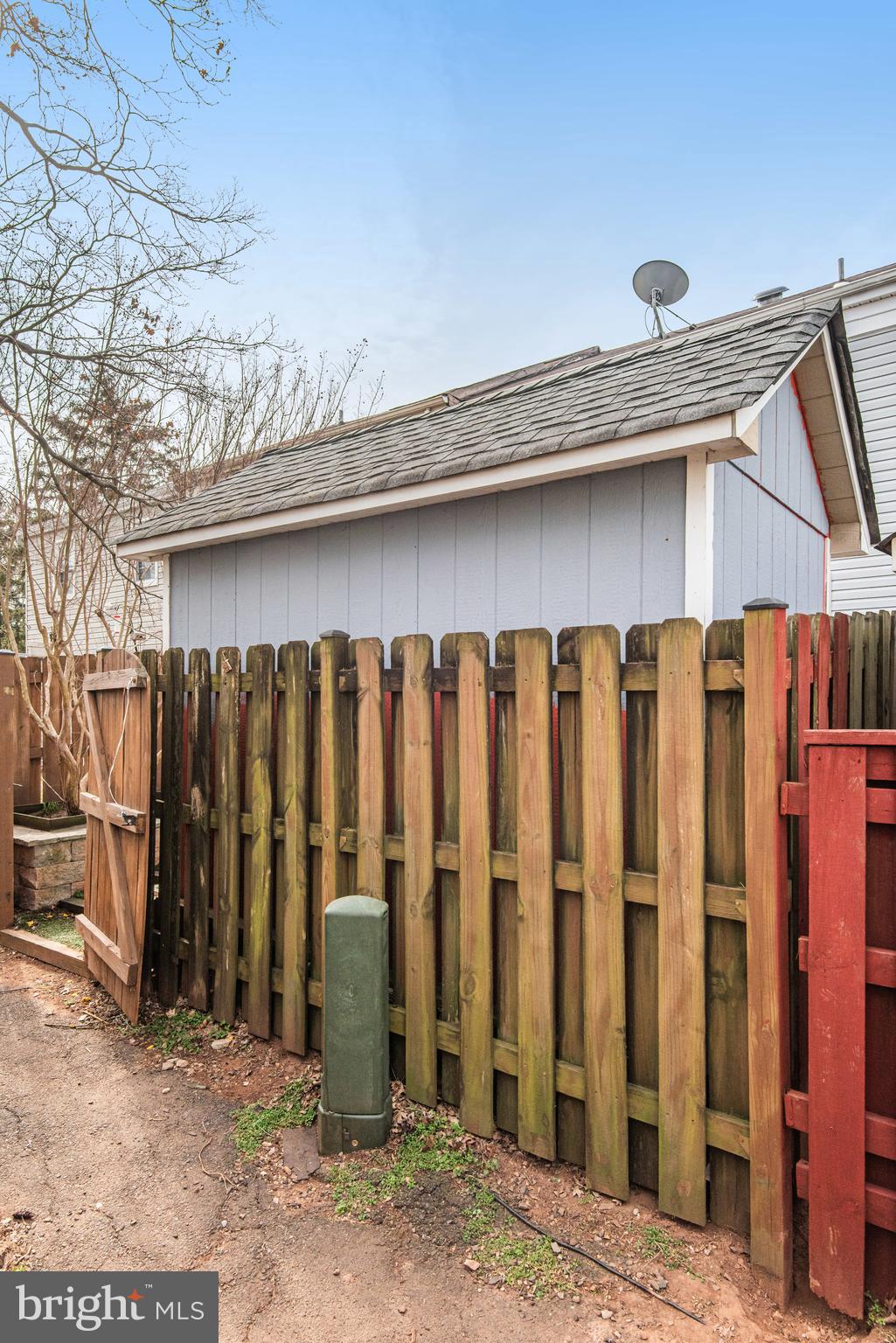 BRISTOE STATION - Residential