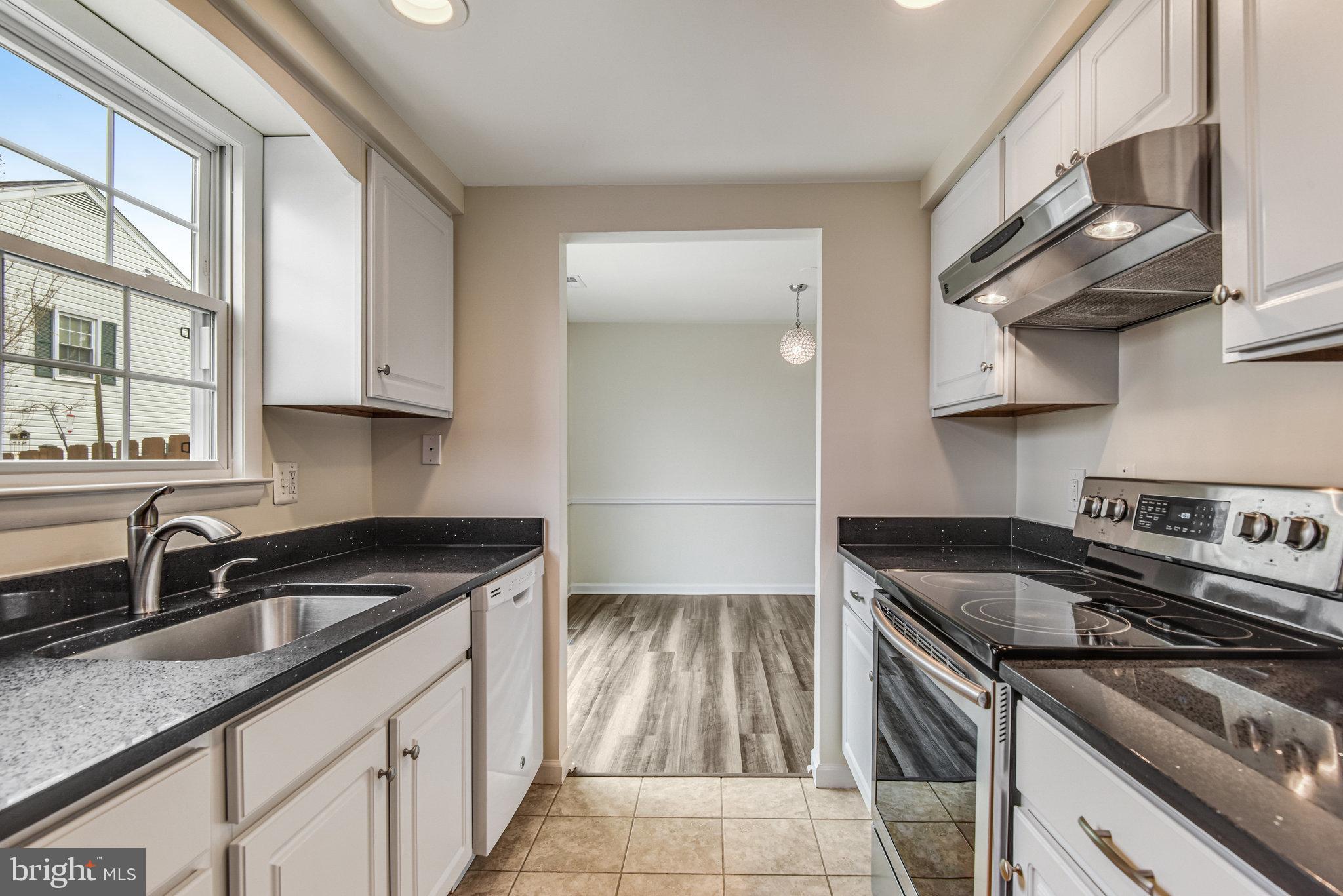 BRISTOE STATION - Residential