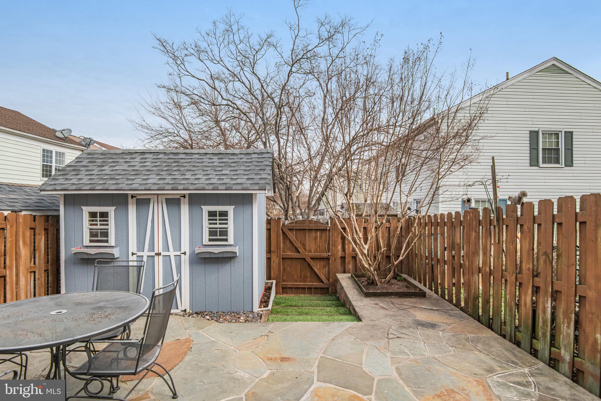 BRISTOE STATION - Residential