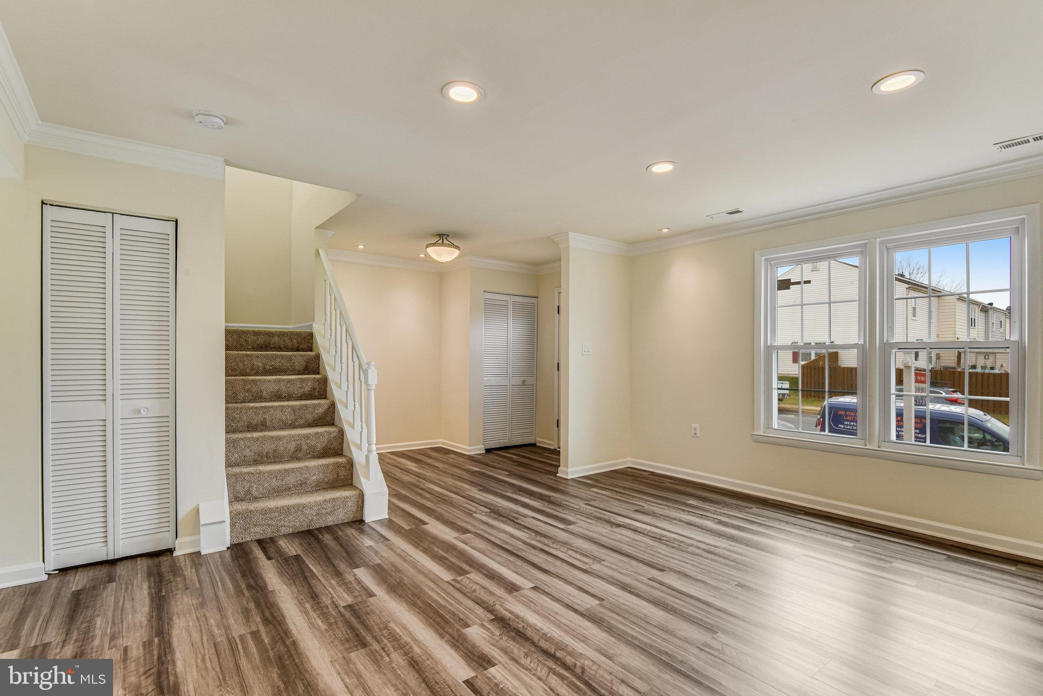 BRISTOE STATION - Residential