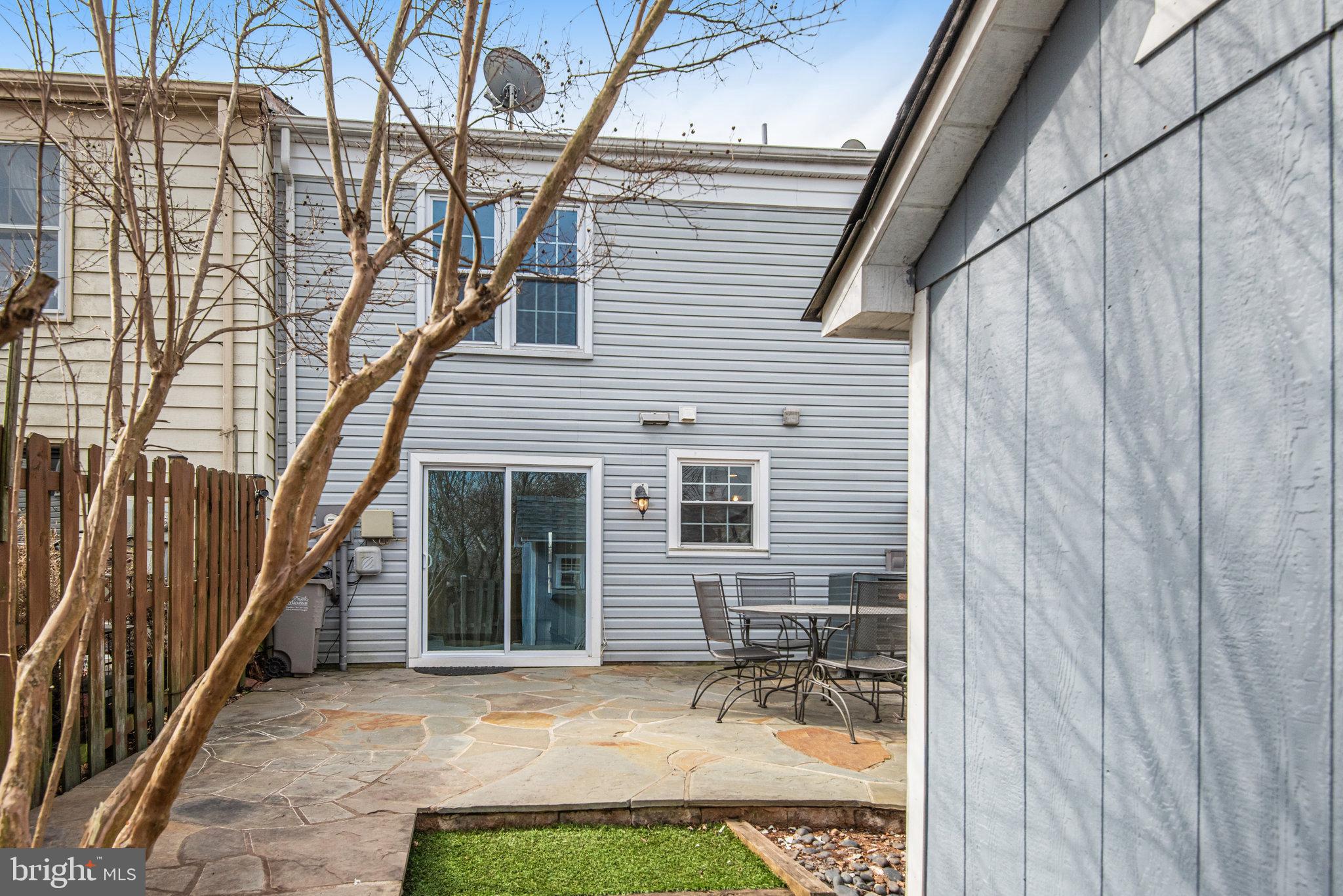 BRISTOE STATION - Residential