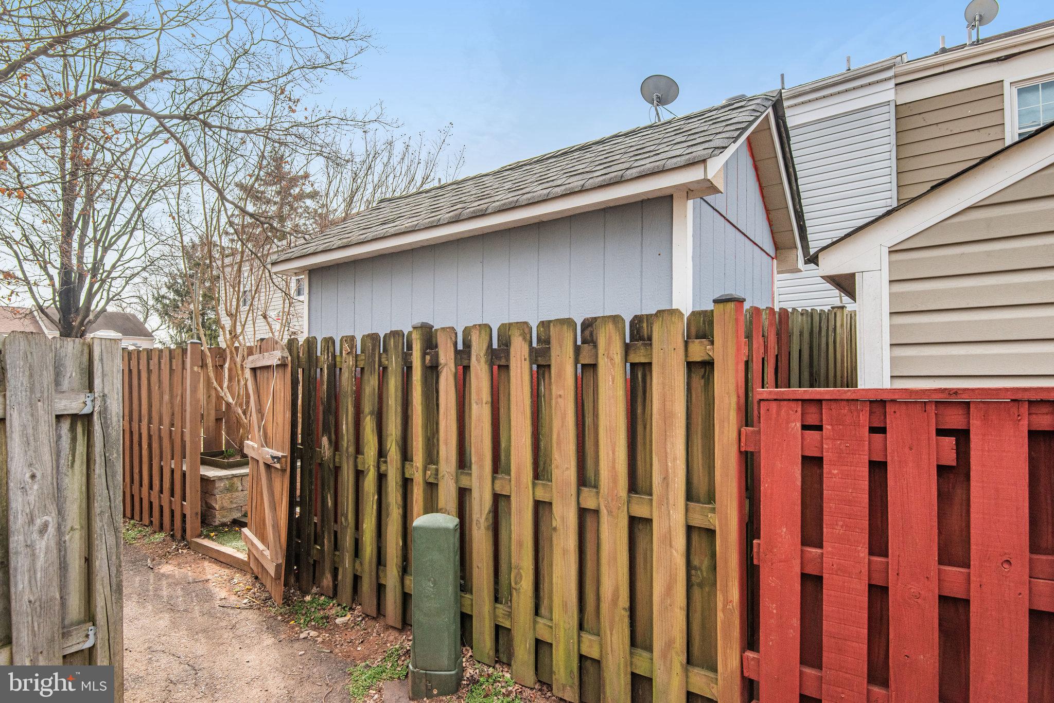 BRISTOE STATION - Residential