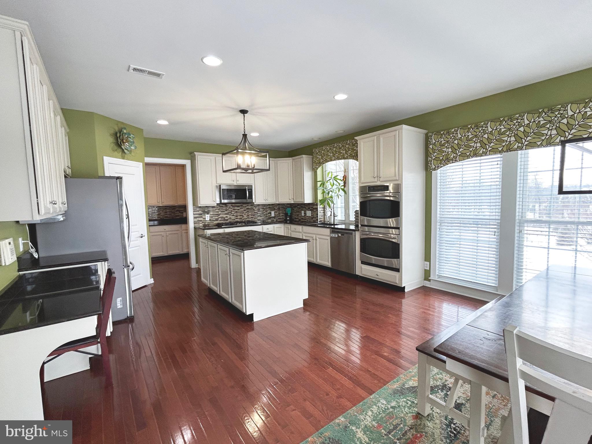 APPLECROSS - Residential