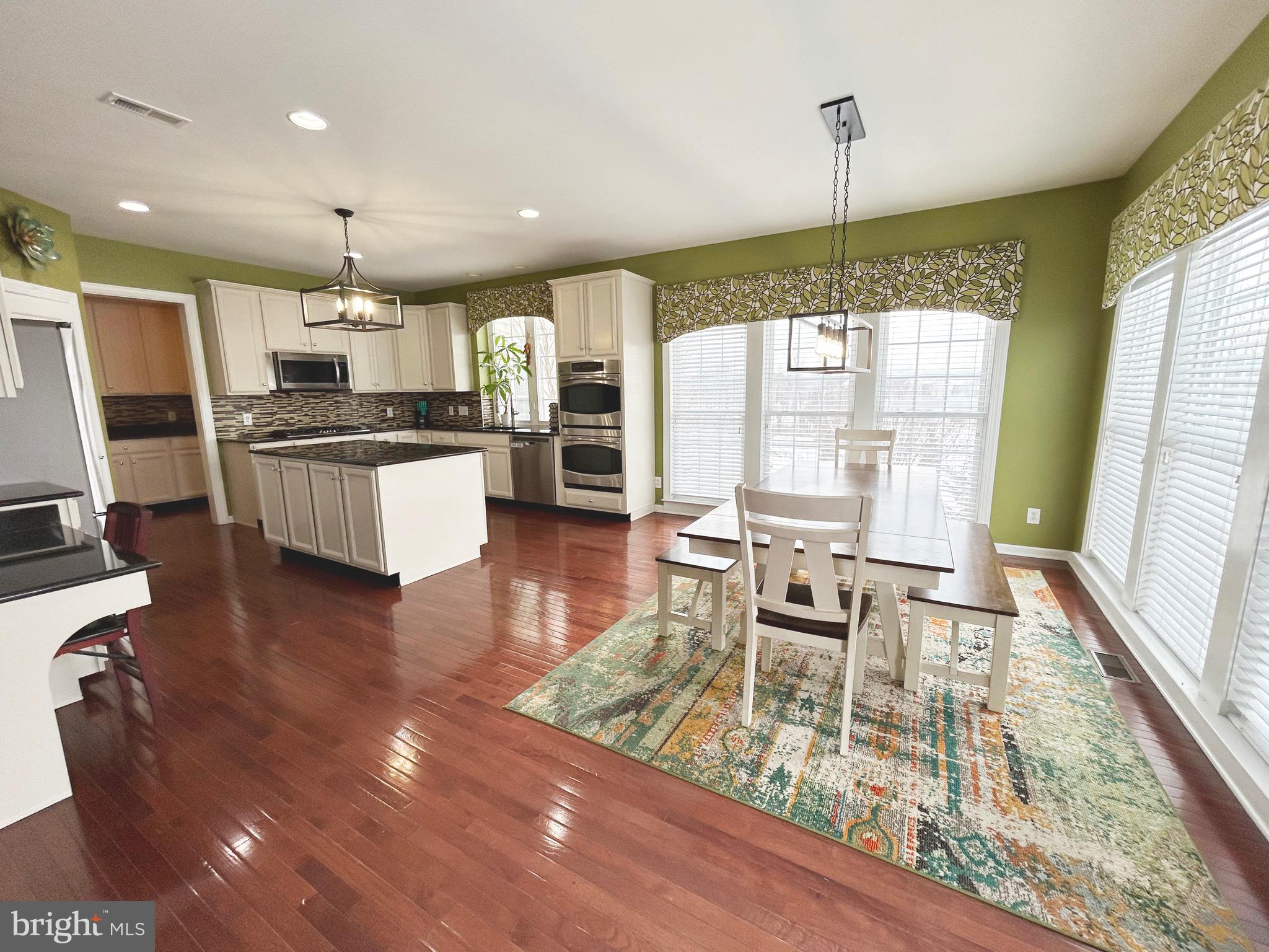 APPLECROSS - Residential