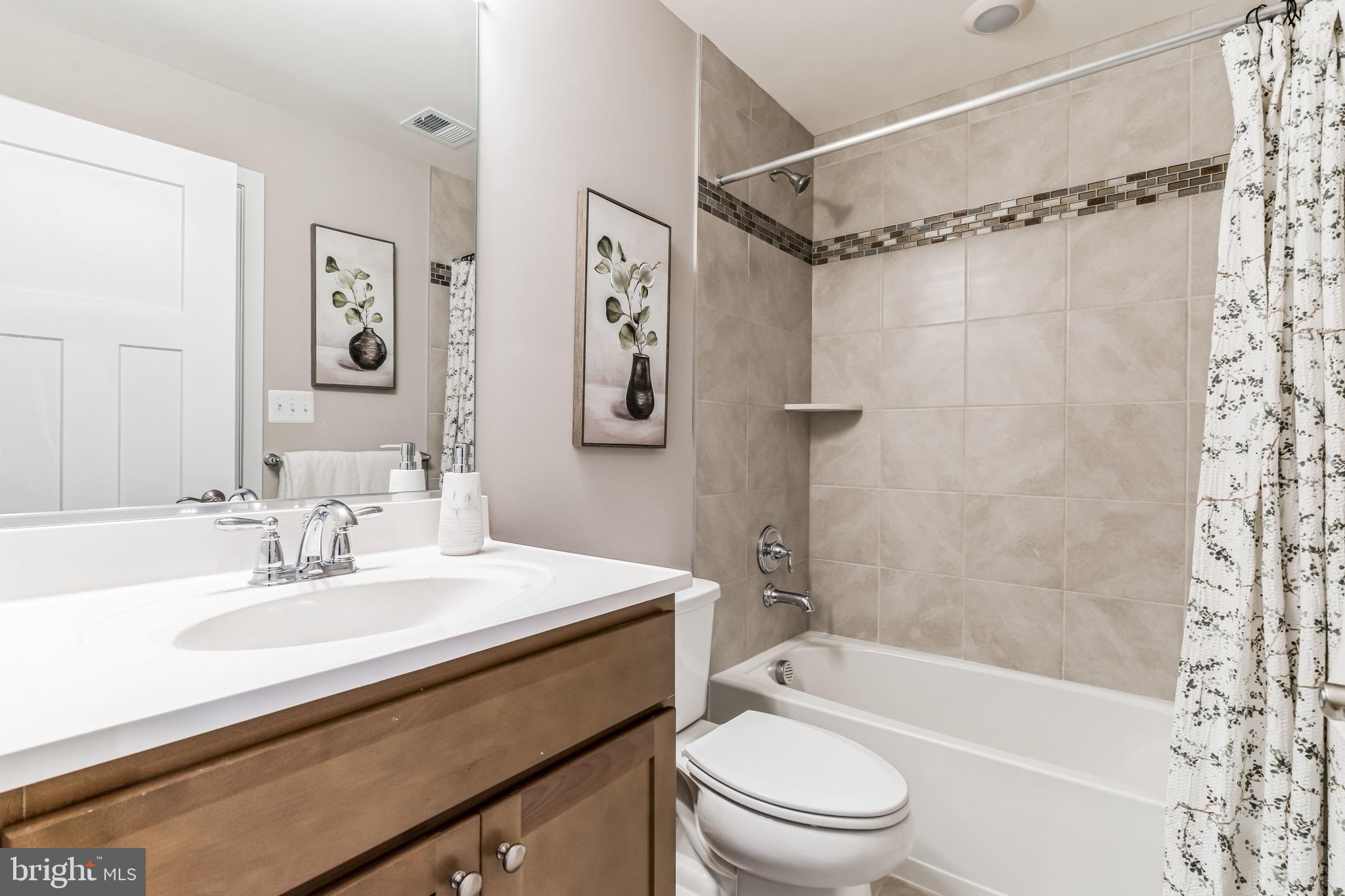 GILBERT MEADOWS - Residential