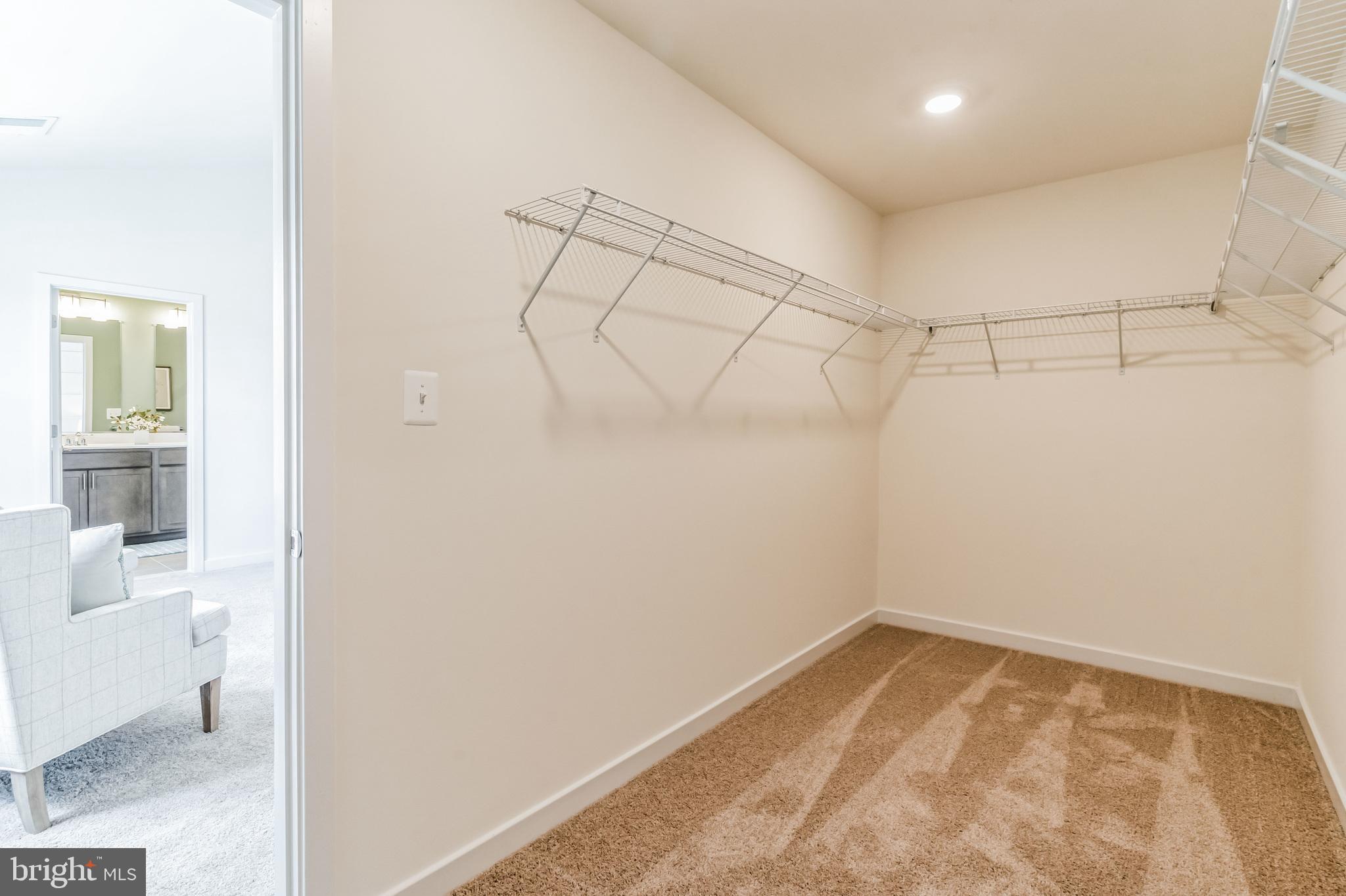 GILBERT MEADOWS - Residential