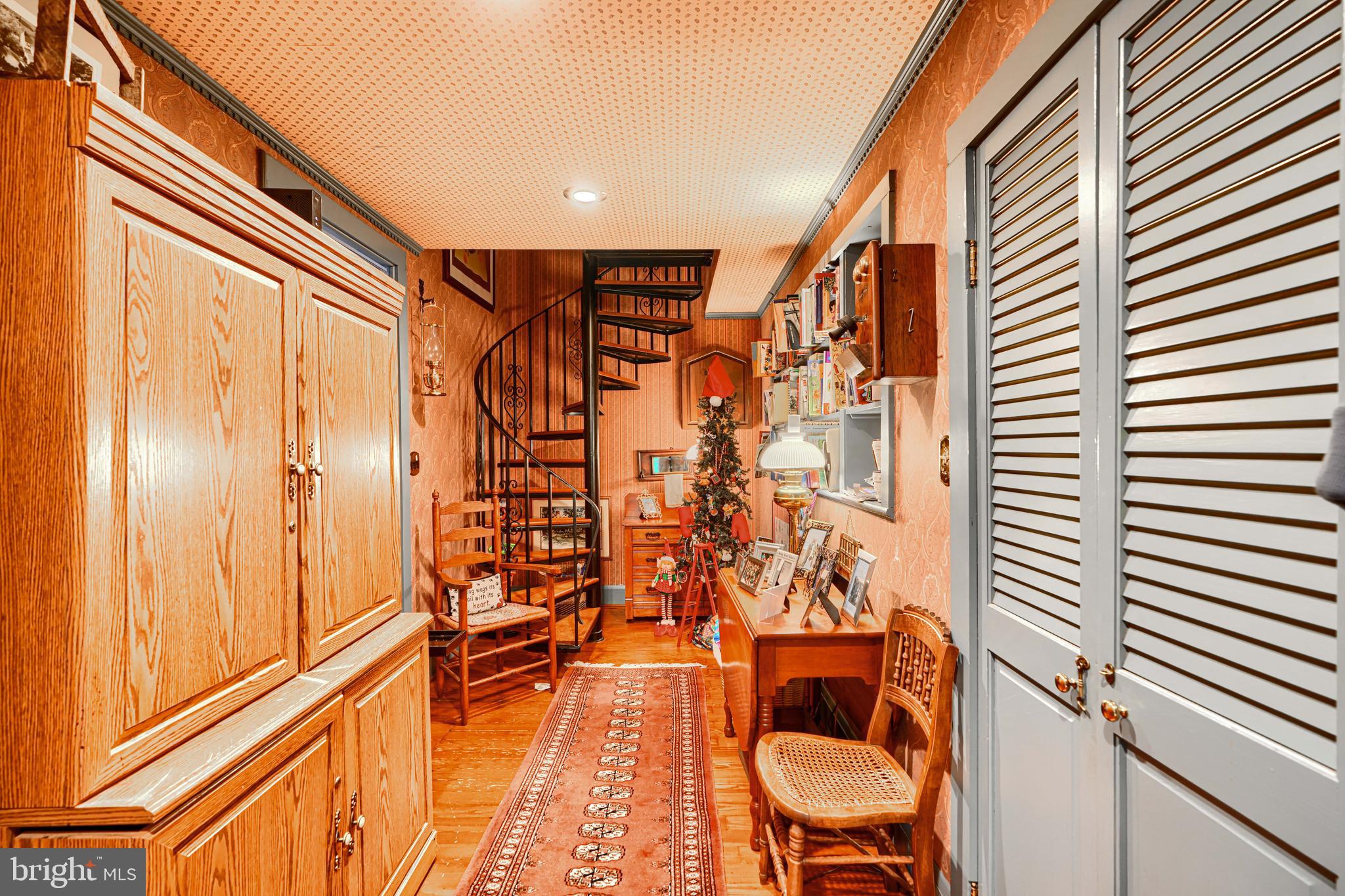 CARROLL MANOR - Residential