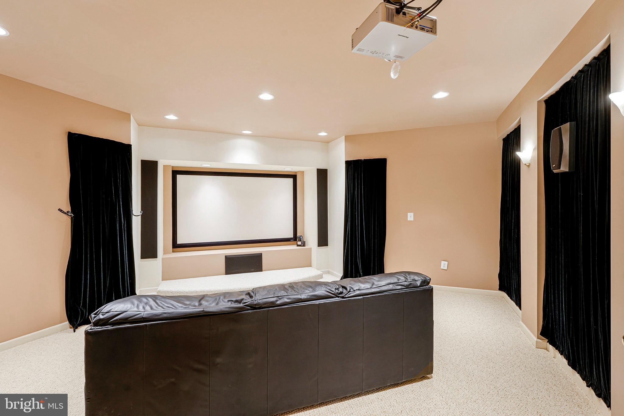 ESTATES AT LONGWOOD - Residential