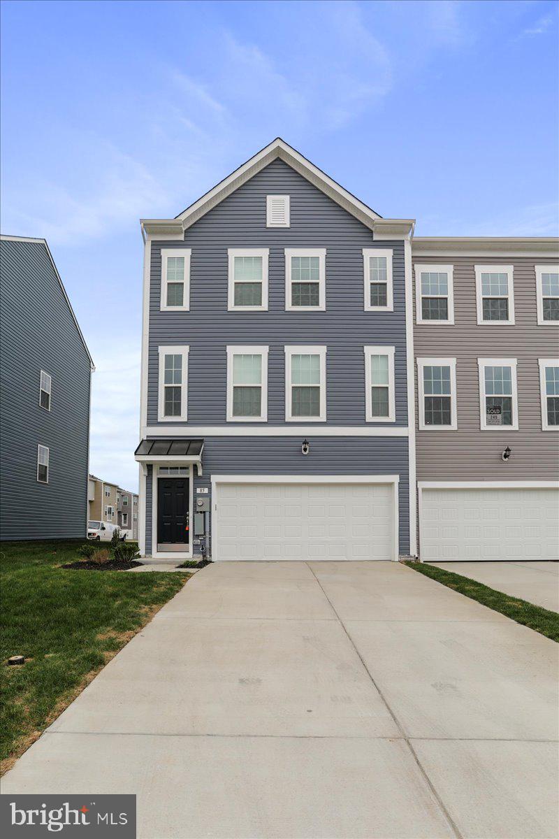 OVERLOOK AT RIVERSIDE TOWNHOMES - Residential Lease