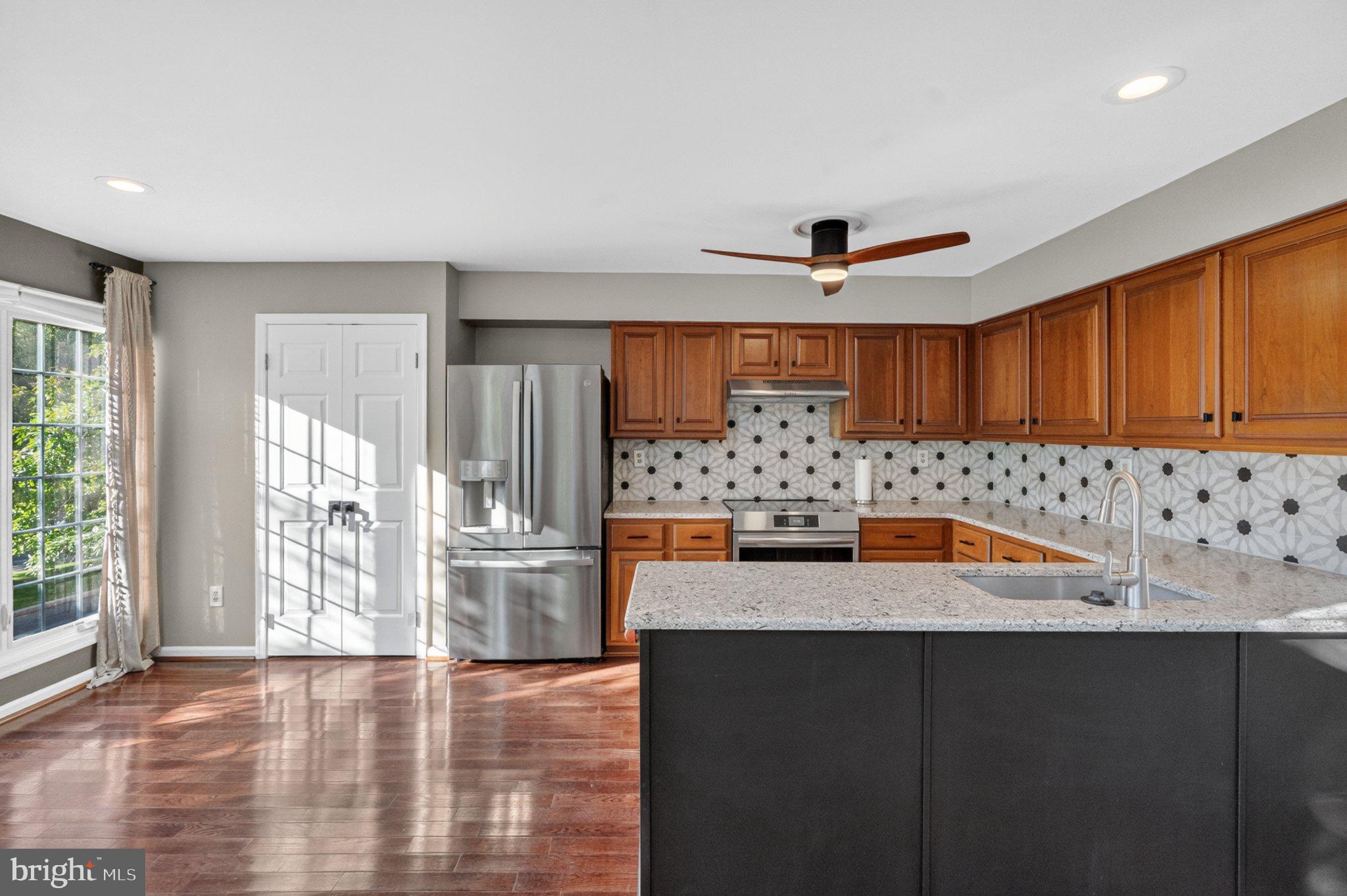 MARSH HARBOUR - Residential