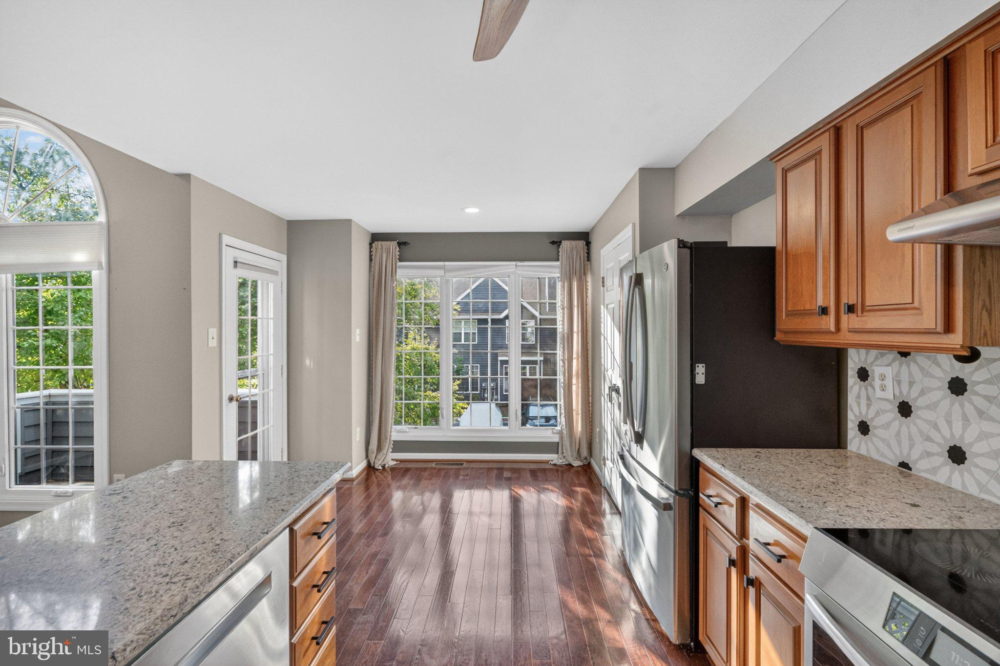 MARSH HARBOUR - Residential