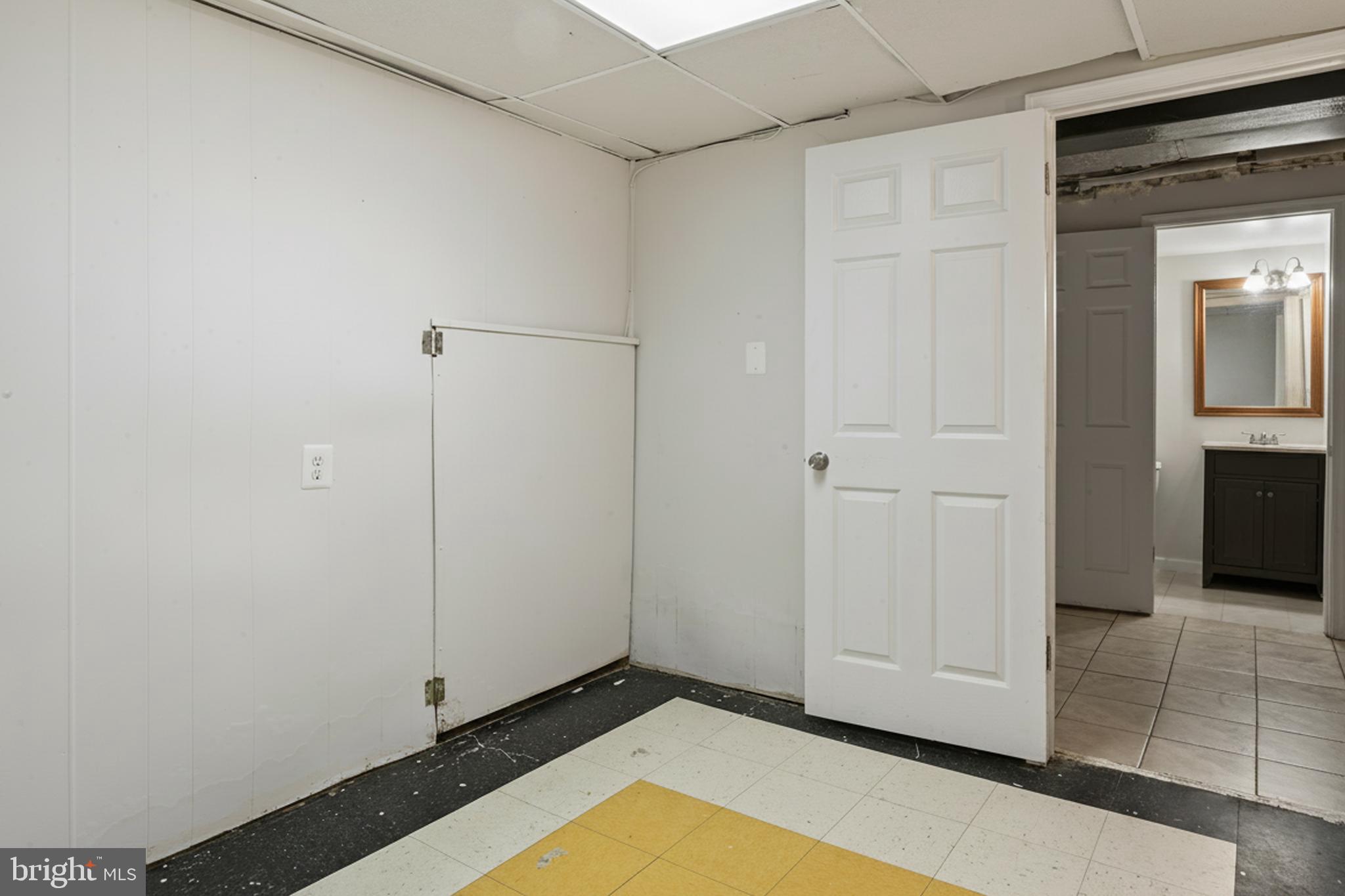 GERMANTOWN ESTATES - Residential