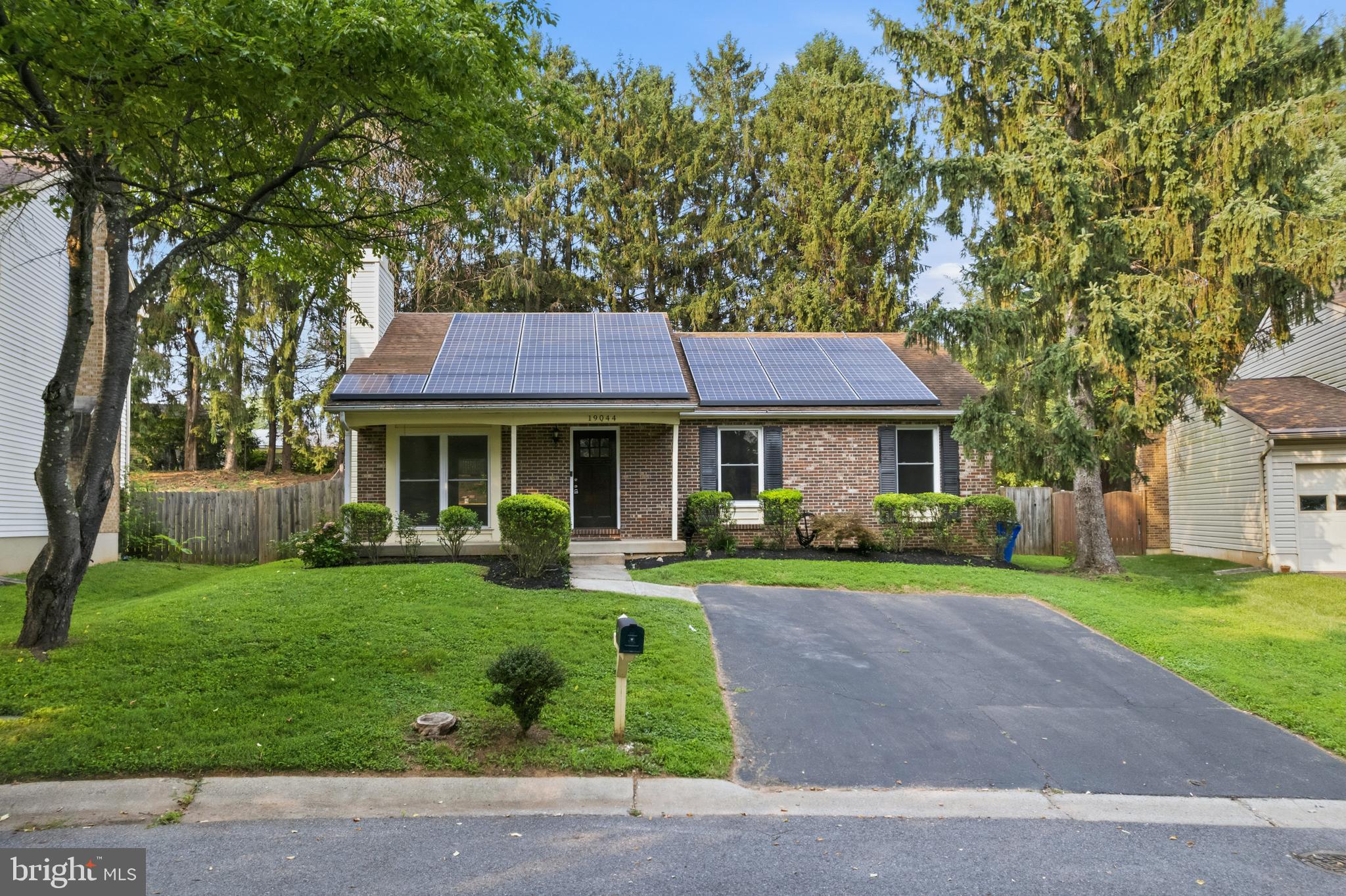 Welcome to Germantown Estates!
This stunning brick two-level single-family home offers the perfect combination of space, comfort, and functionality. Will be freshly painted and move-in ready, this well-maintained residence features 5 bedrooms and 3 full bathrooms, providing plenty of room for family, guests, or a flexible work-from-home lifestyle.

The bright and inviting floor plan is filled with natural light and offers multiple living areas designed for everyday living and entertaining. The spacious kitchen and dining area flow seamlessly to a large rear deck, creating the perfect setting for outdoor dining, morning coffee, or relaxing evenings overlooking the backyard.
The finished lower level adds exceptional versatility with 2 bedrooms, a full bath, and additional living space ideal for a family room, home office, gym, playroom, or guest suite.
Outside, the generous yard offers endless possibilities for entertaining, gardening, pets, or recreation. Thoughtfully designed and meticulously maintained, this home delivers easy living with just the right amount of character.
Conveniently located near shopping, dining, parks, and major commuter routes, this home combines comfort, space, and value in one of Germantown's most desirable neighborhoods.
Homes like this rarely become available in Germantown Estates—and this one truly stands out. Don't miss your opportunity to make it yours!
