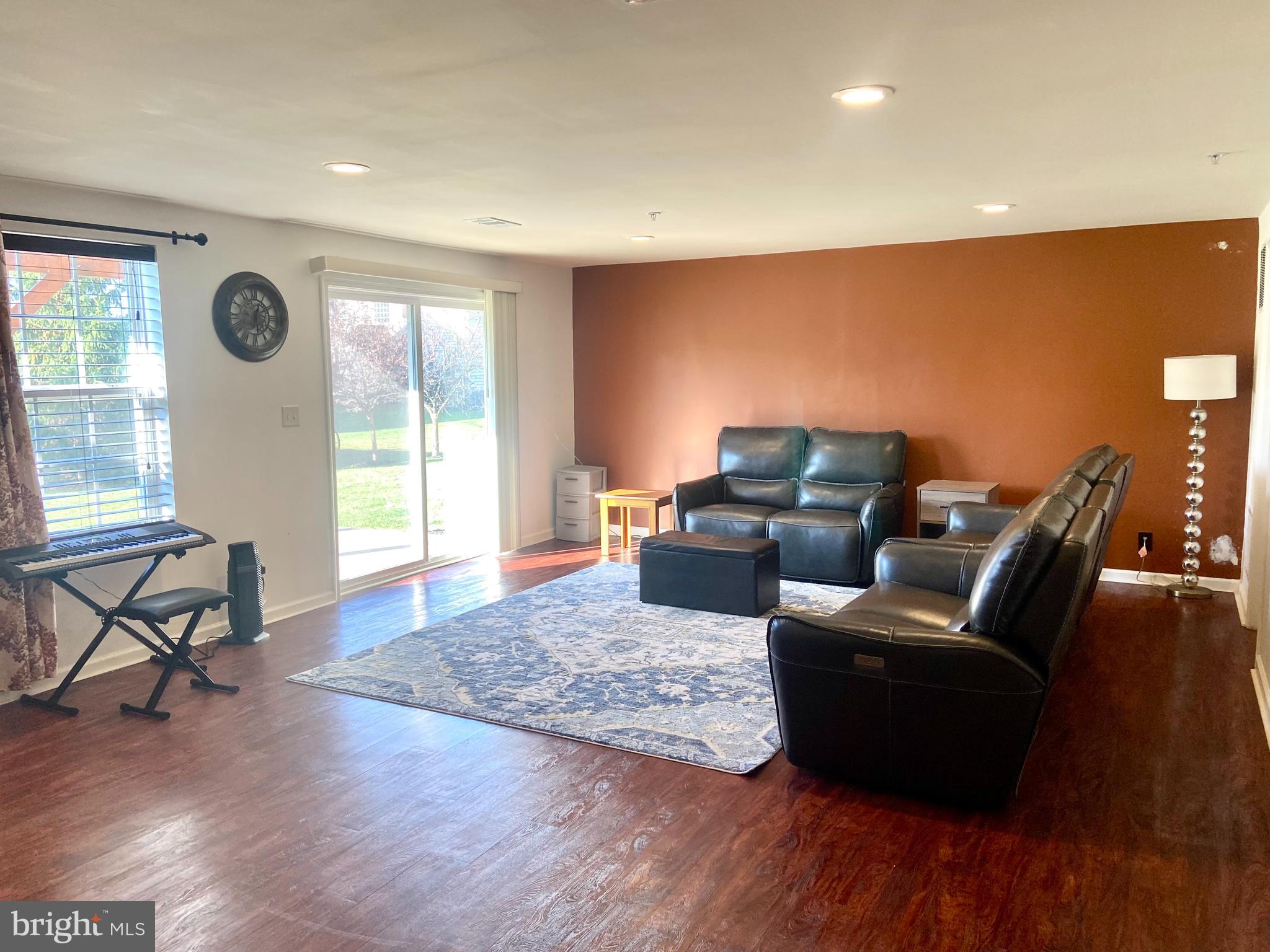 PROVIDENCE CORNER - Residential