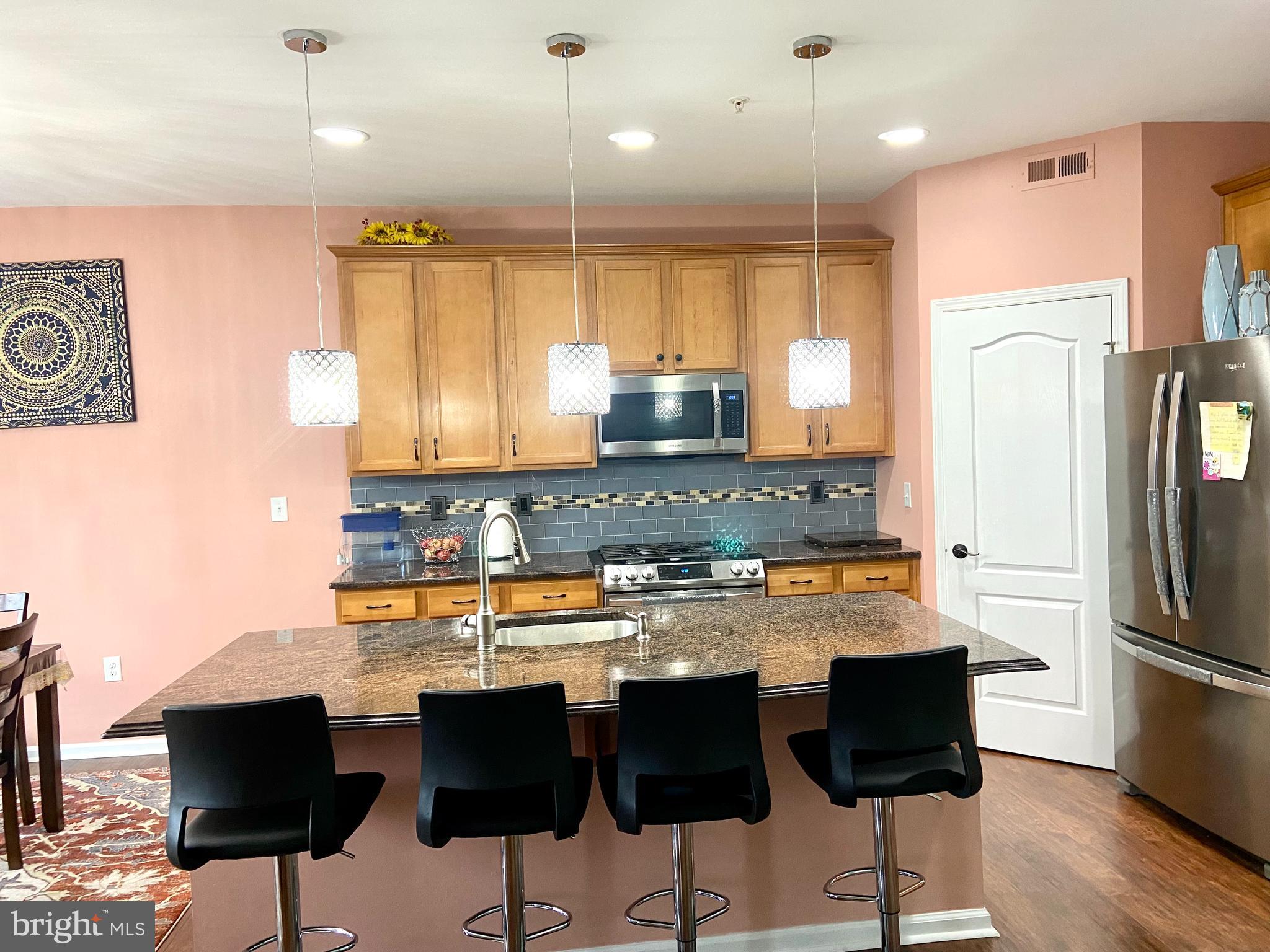 PROVIDENCE CORNER - Residential