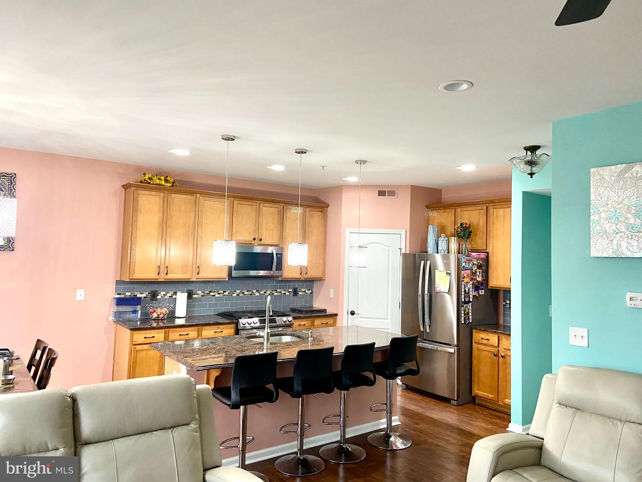 PROVIDENCE CORNER - Residential